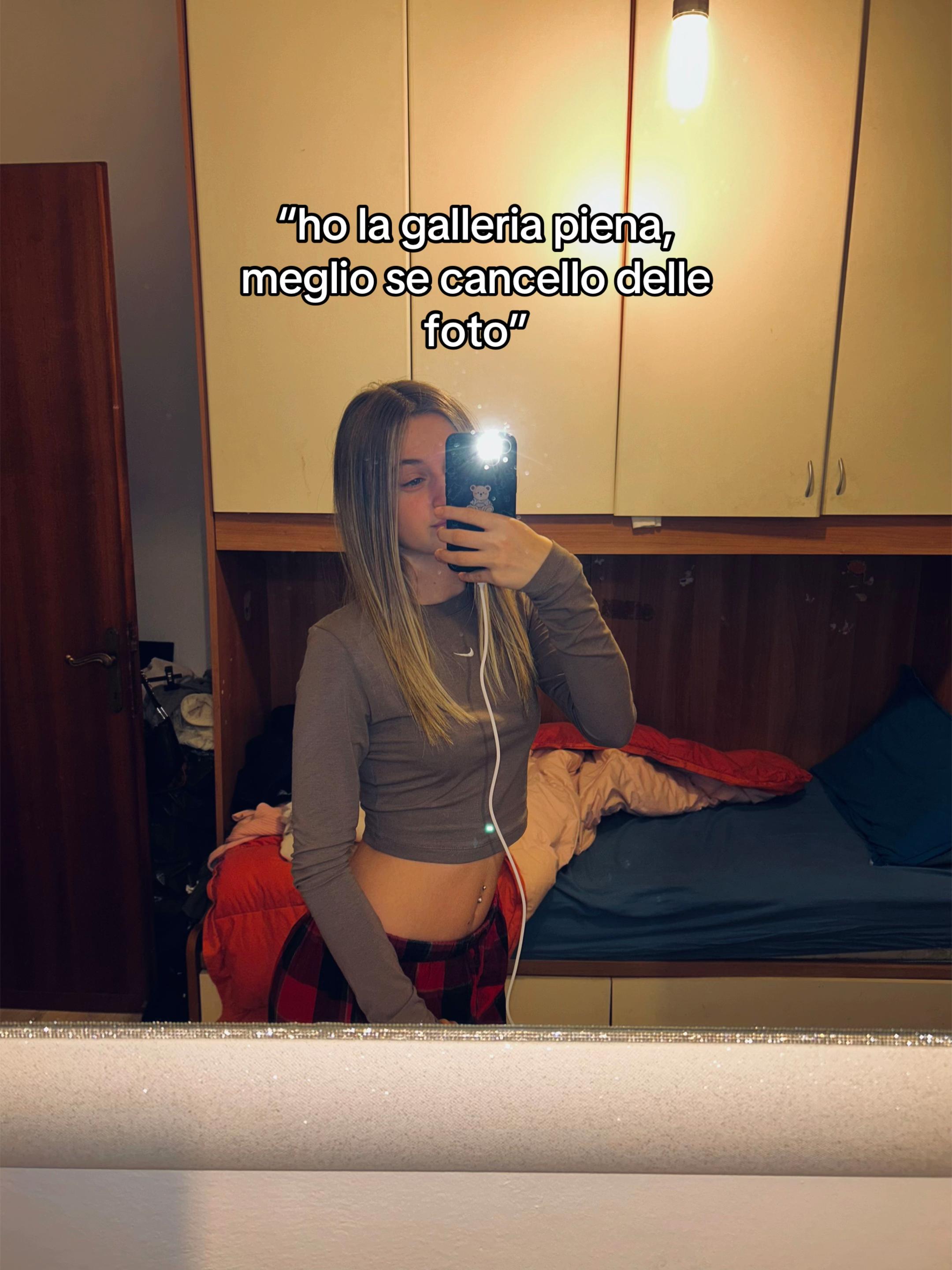 @𝑎𝑙𝑒𝑠𝑠𝑖𝑎