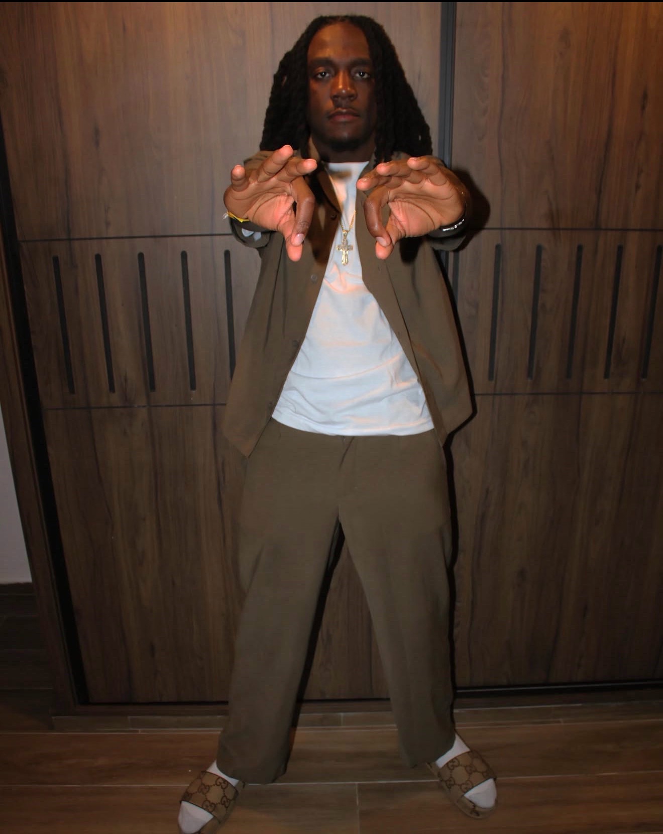 @Zayfrmda813