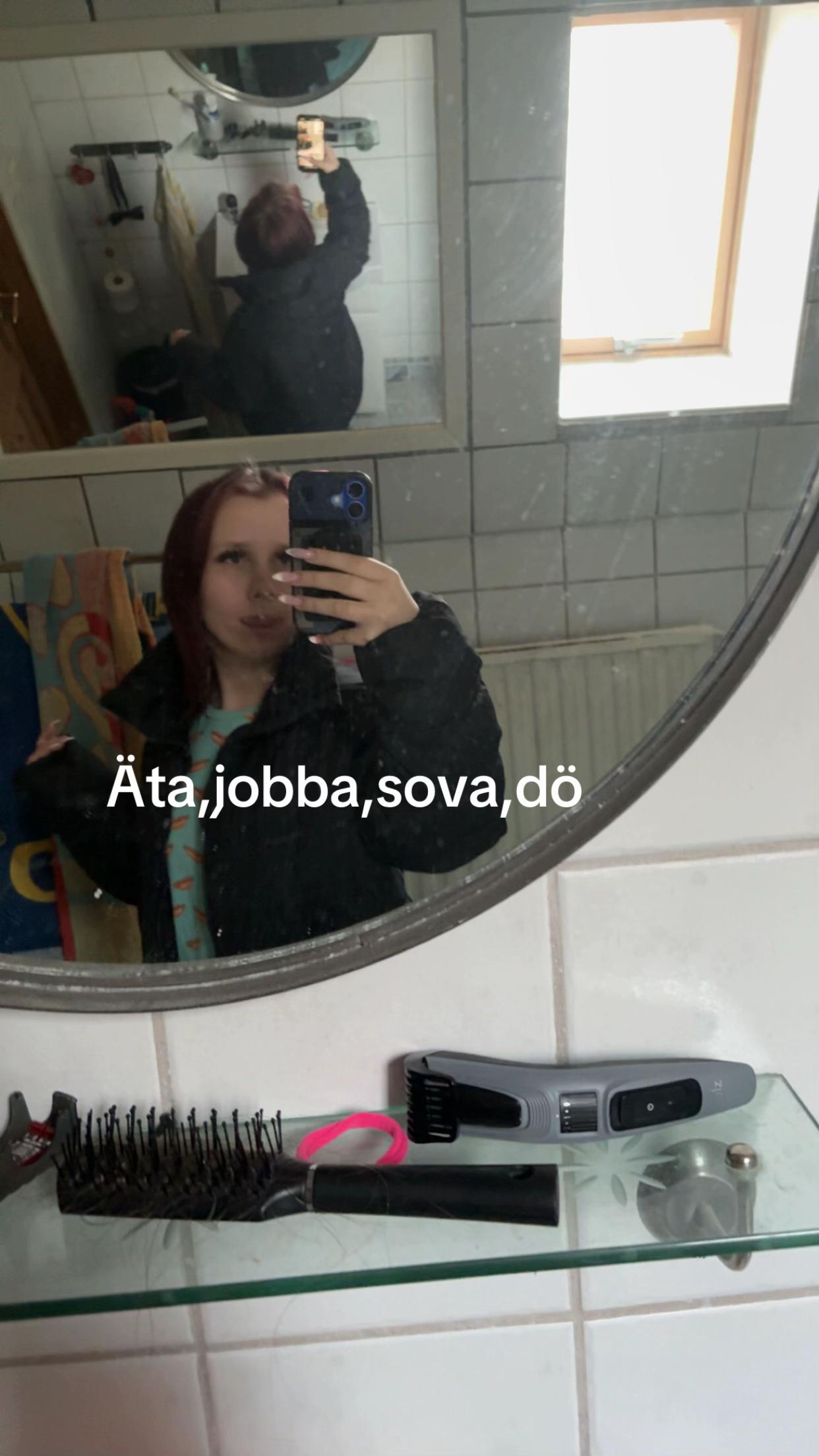 @jobbigbrunett06