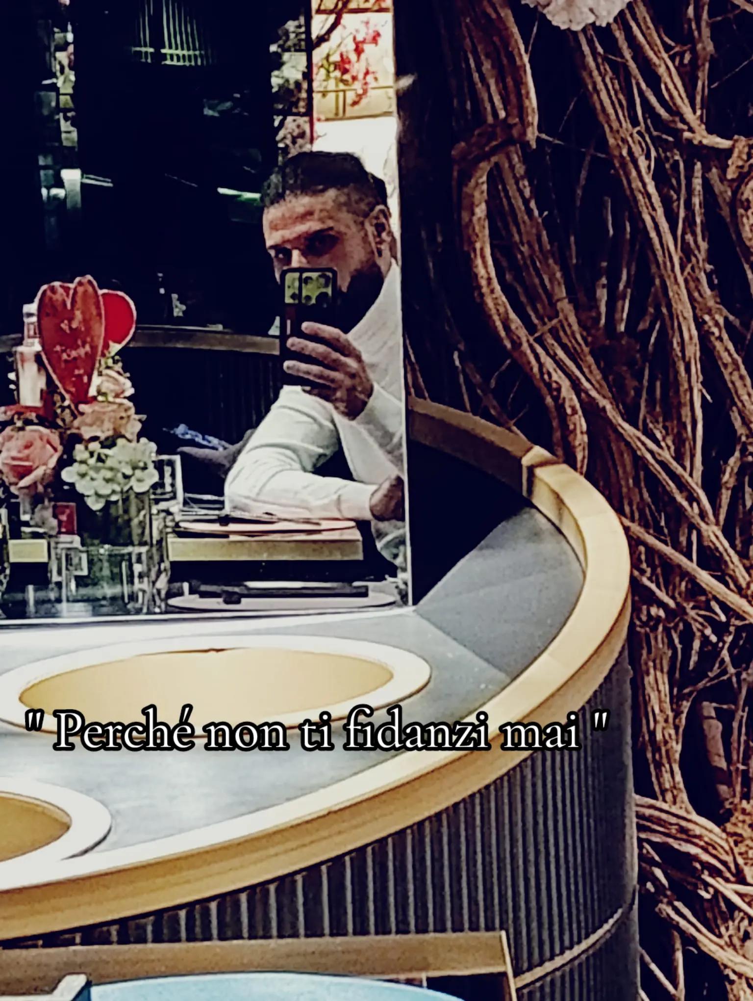 @&Nu;&tau;&iota;έ&gamma;&kappa;&omicron; &Gamma;&kappa;&omicron;&upsilon;&alpha;&rho;ί&nu;&omicron; ♒