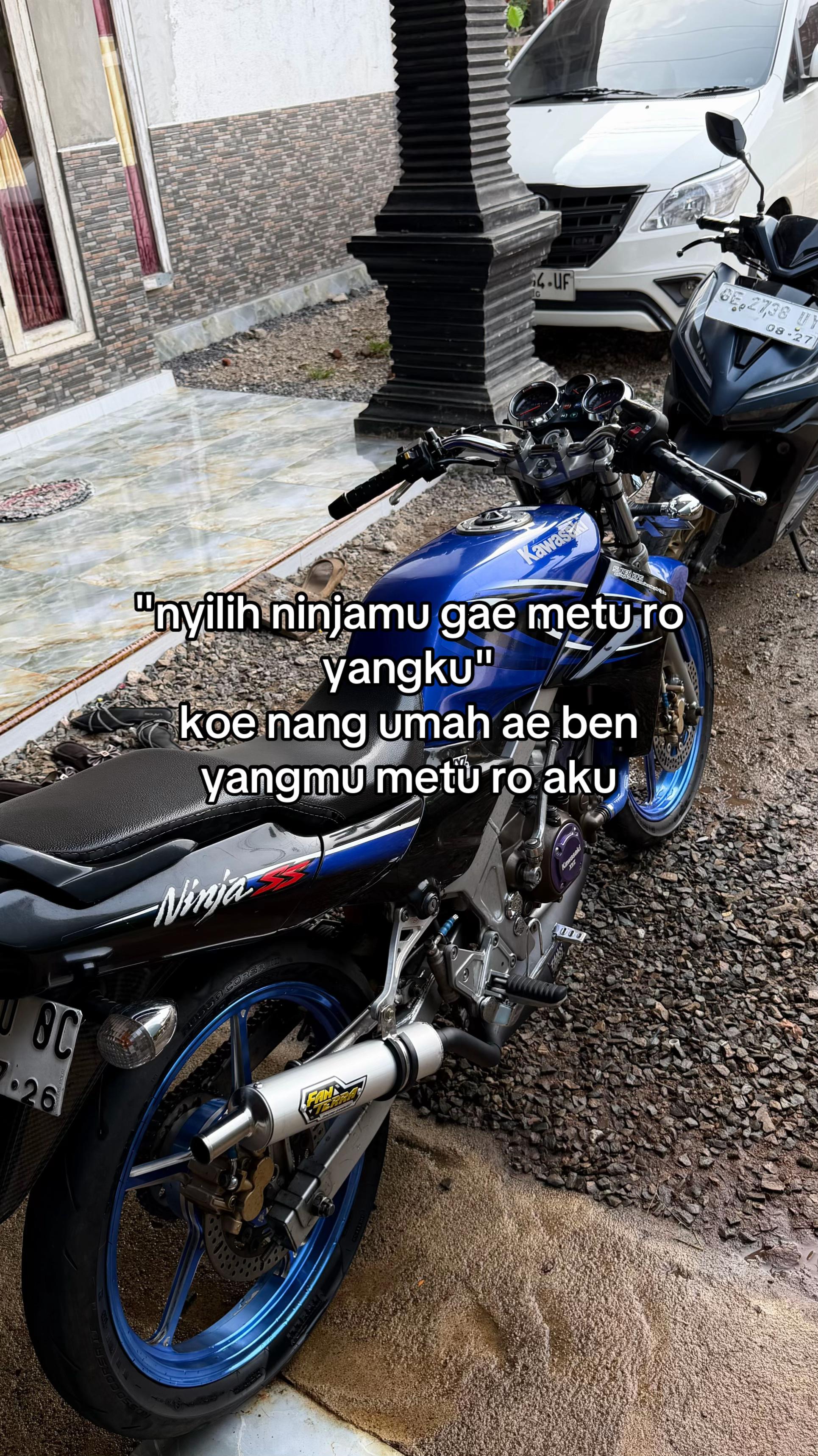 @putri