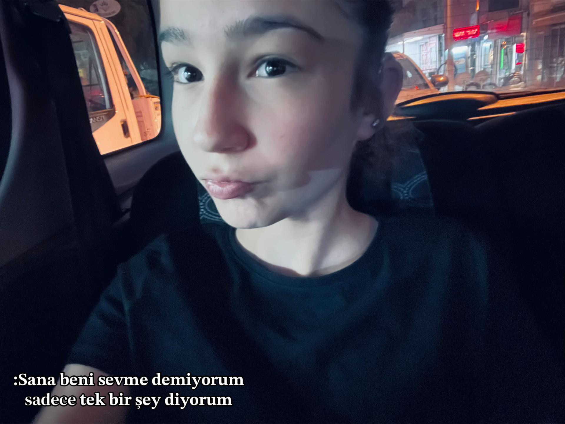@𝓐𝓭𝓪
