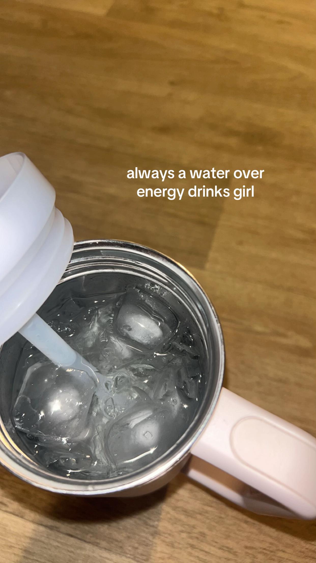 @olivia