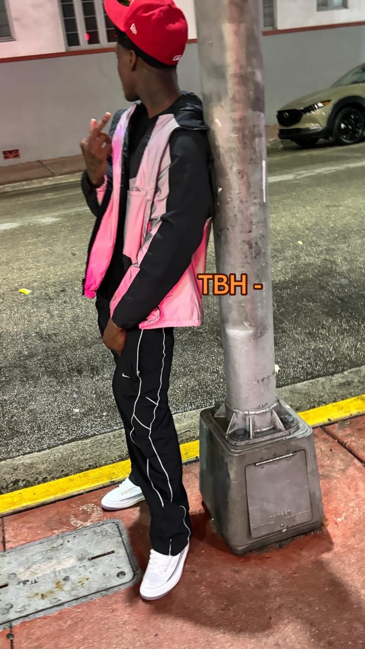@1bt