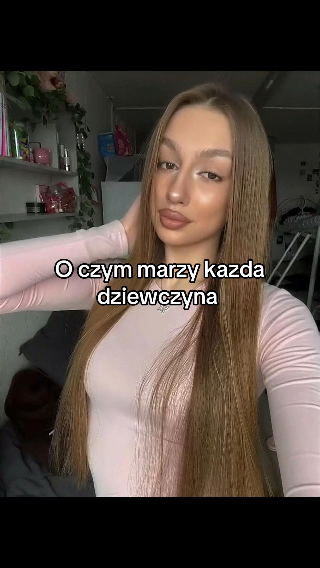@julcia
