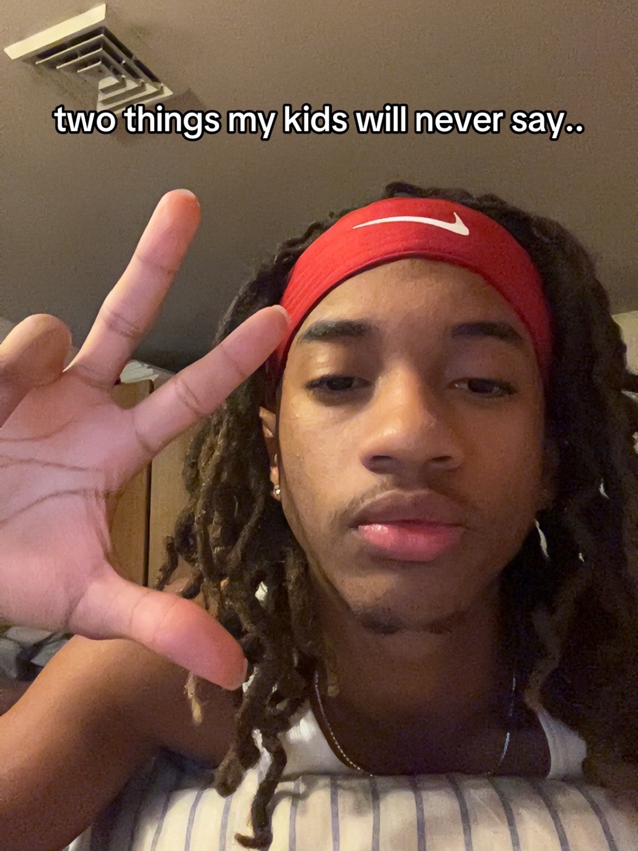 @⚜️