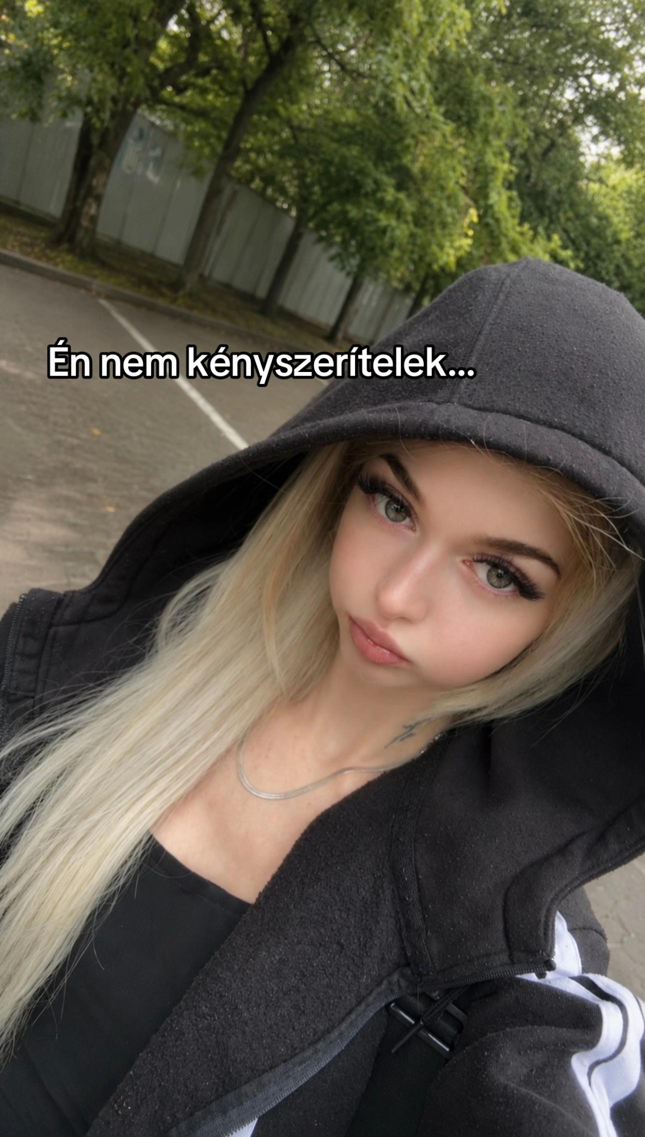 @Niki