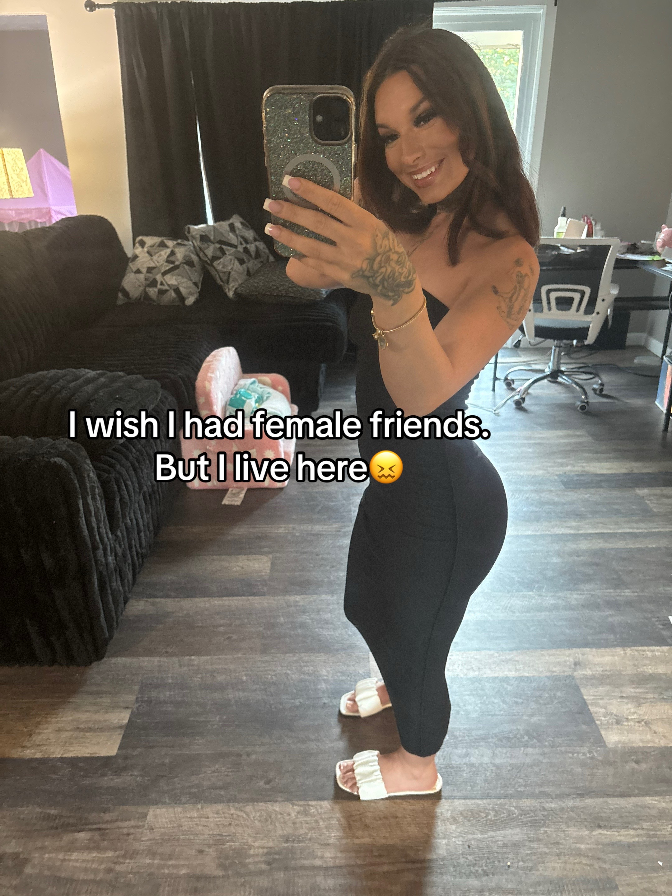 @laylay🔋
