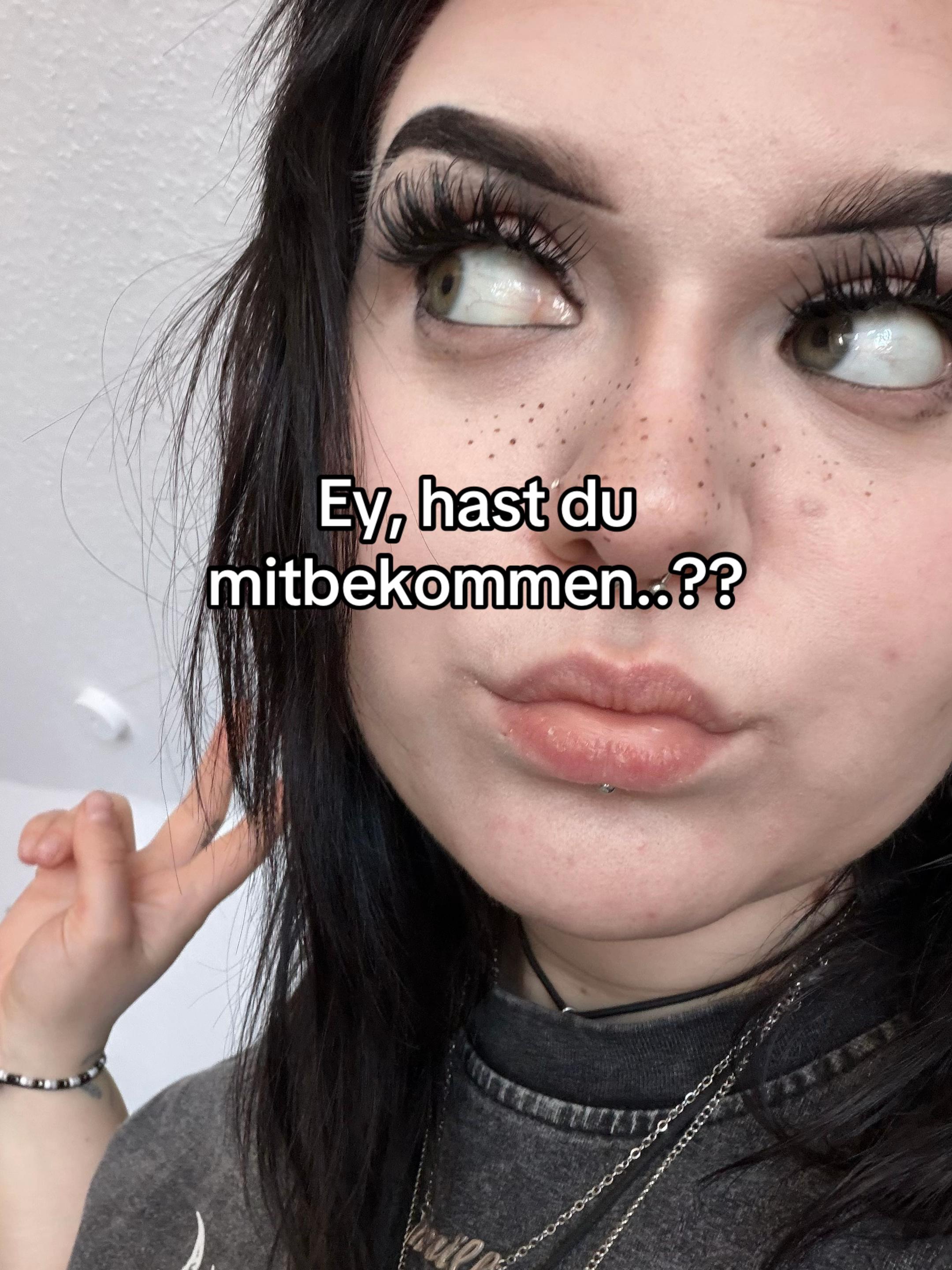 @Che ☽⛤☾