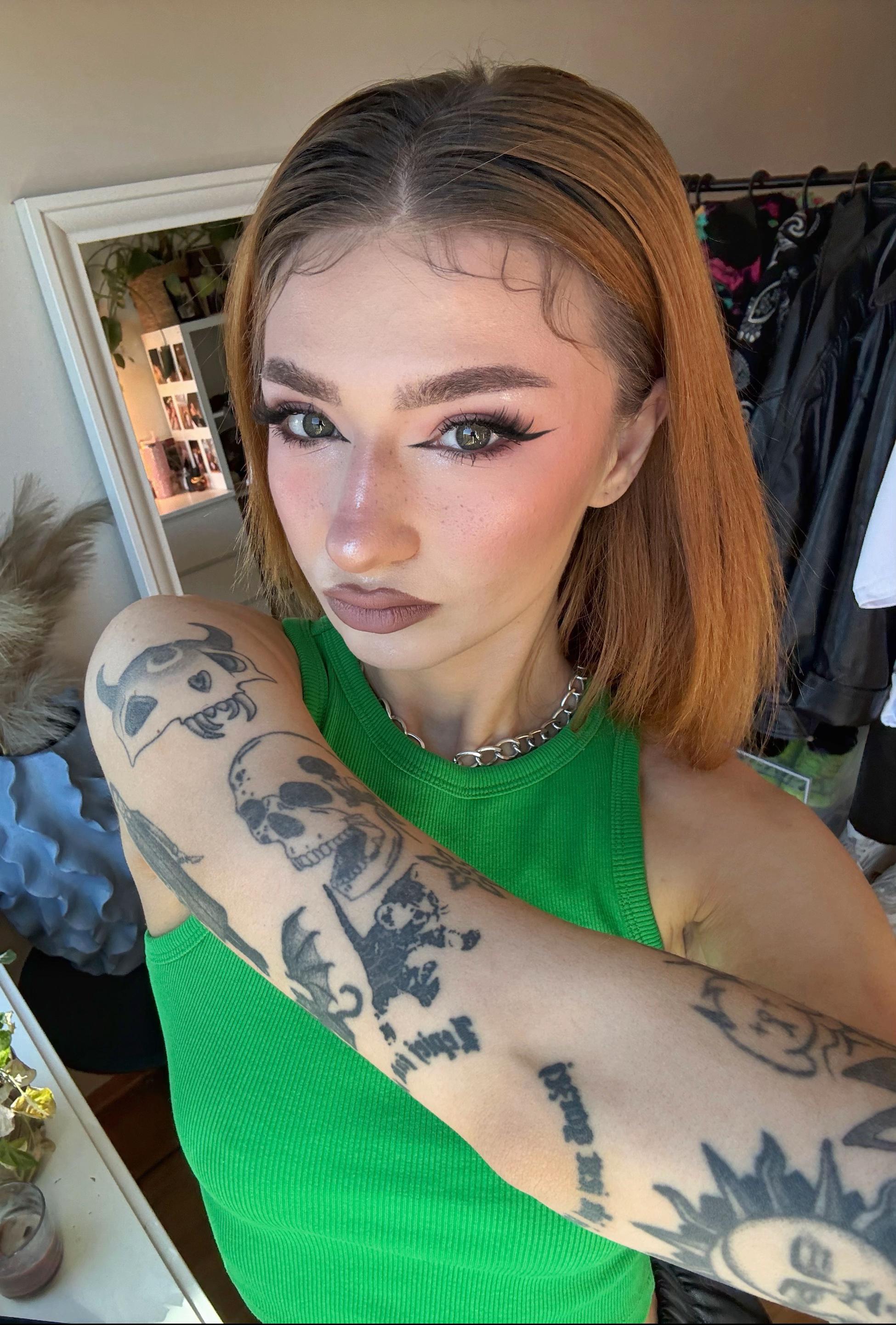 @BLVCKQU