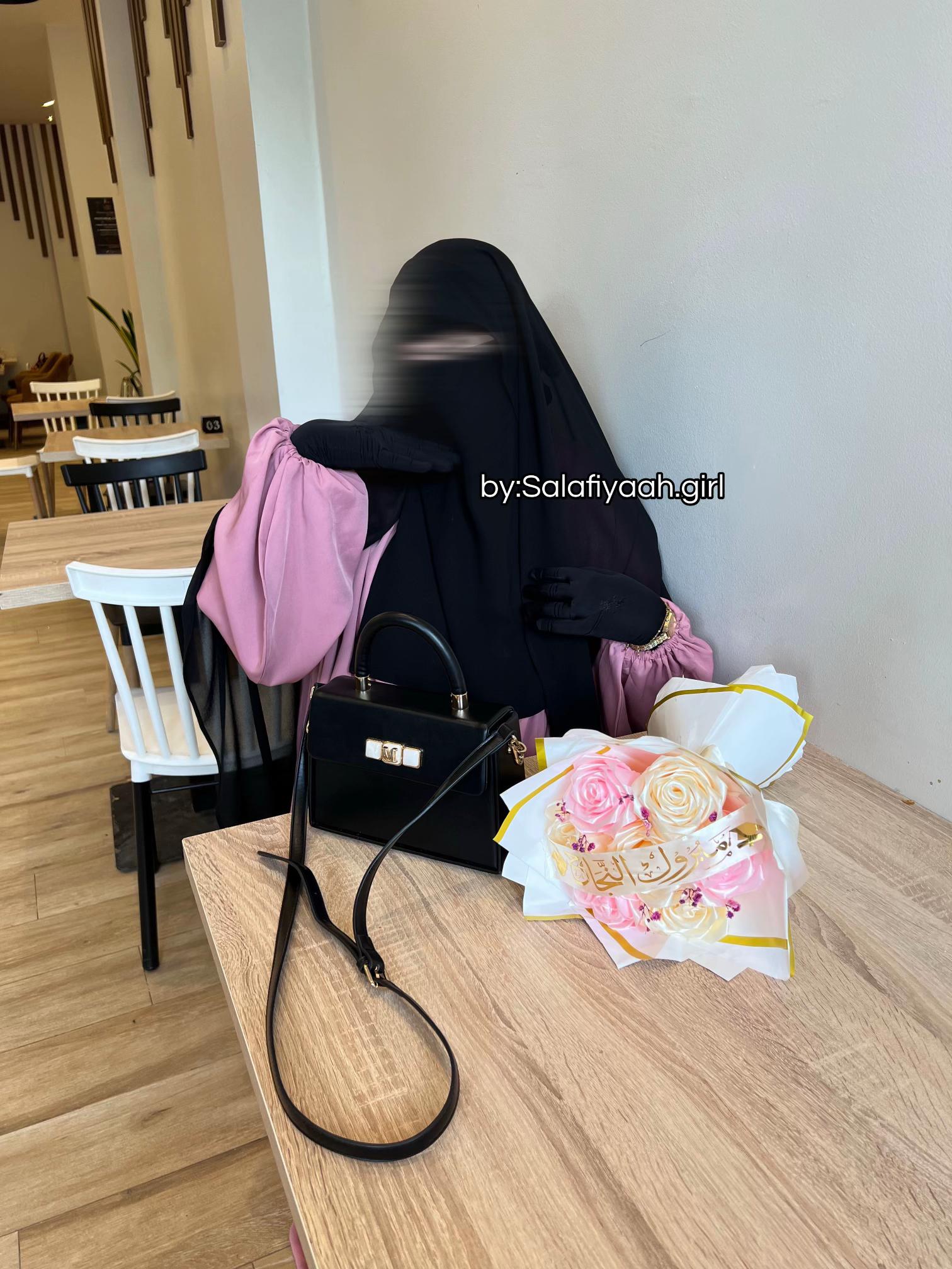 @أُم عَـائِـشَـة 𐙚_١٤٢١