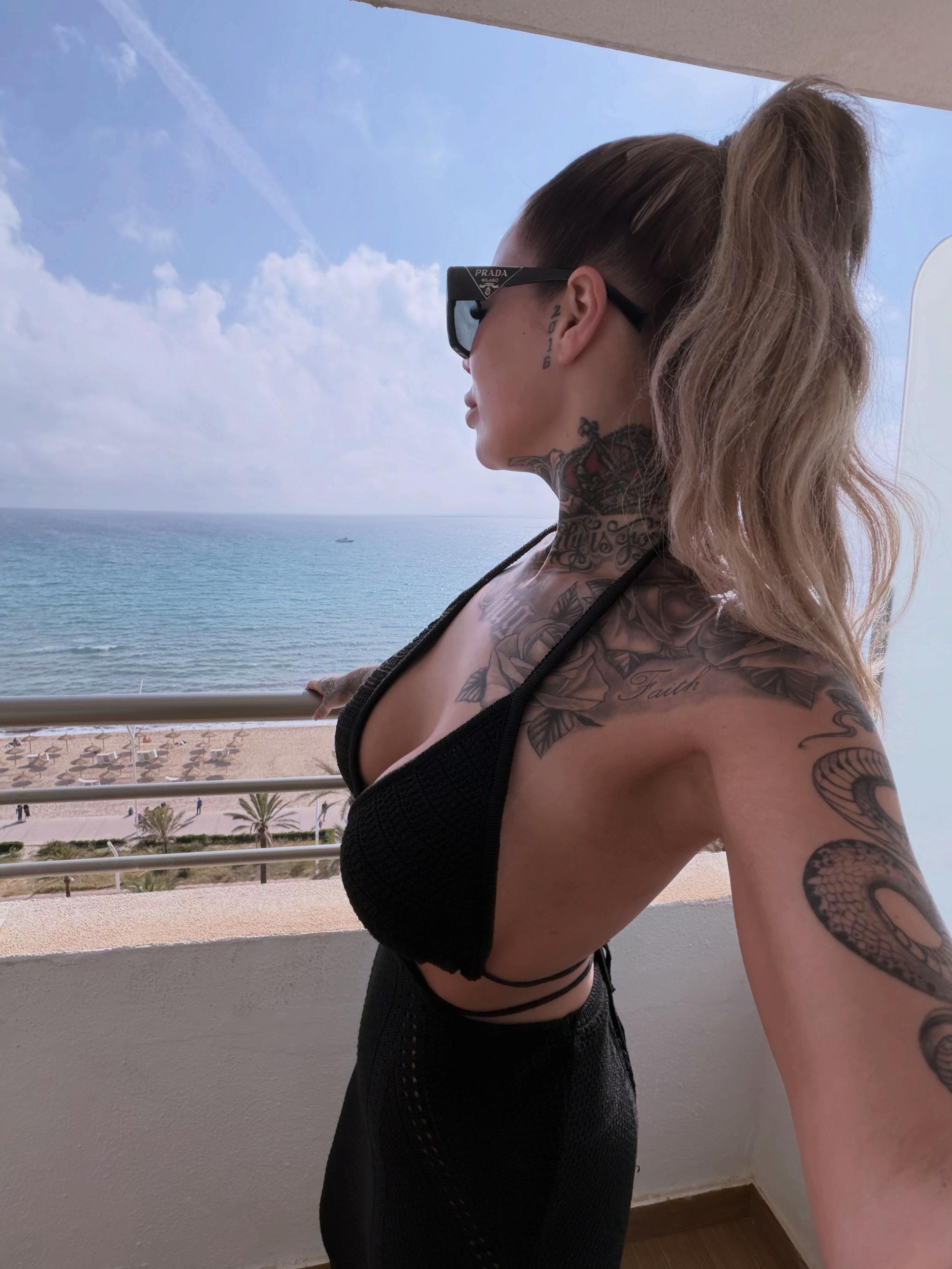 @_justinemanjana_