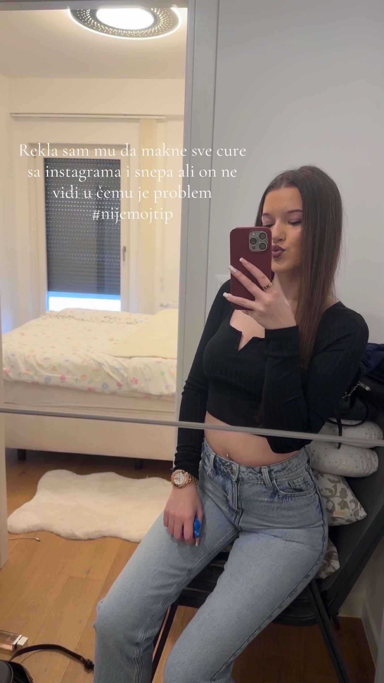 @𝒮𝒶𝓃𝒹𝓇𝒶