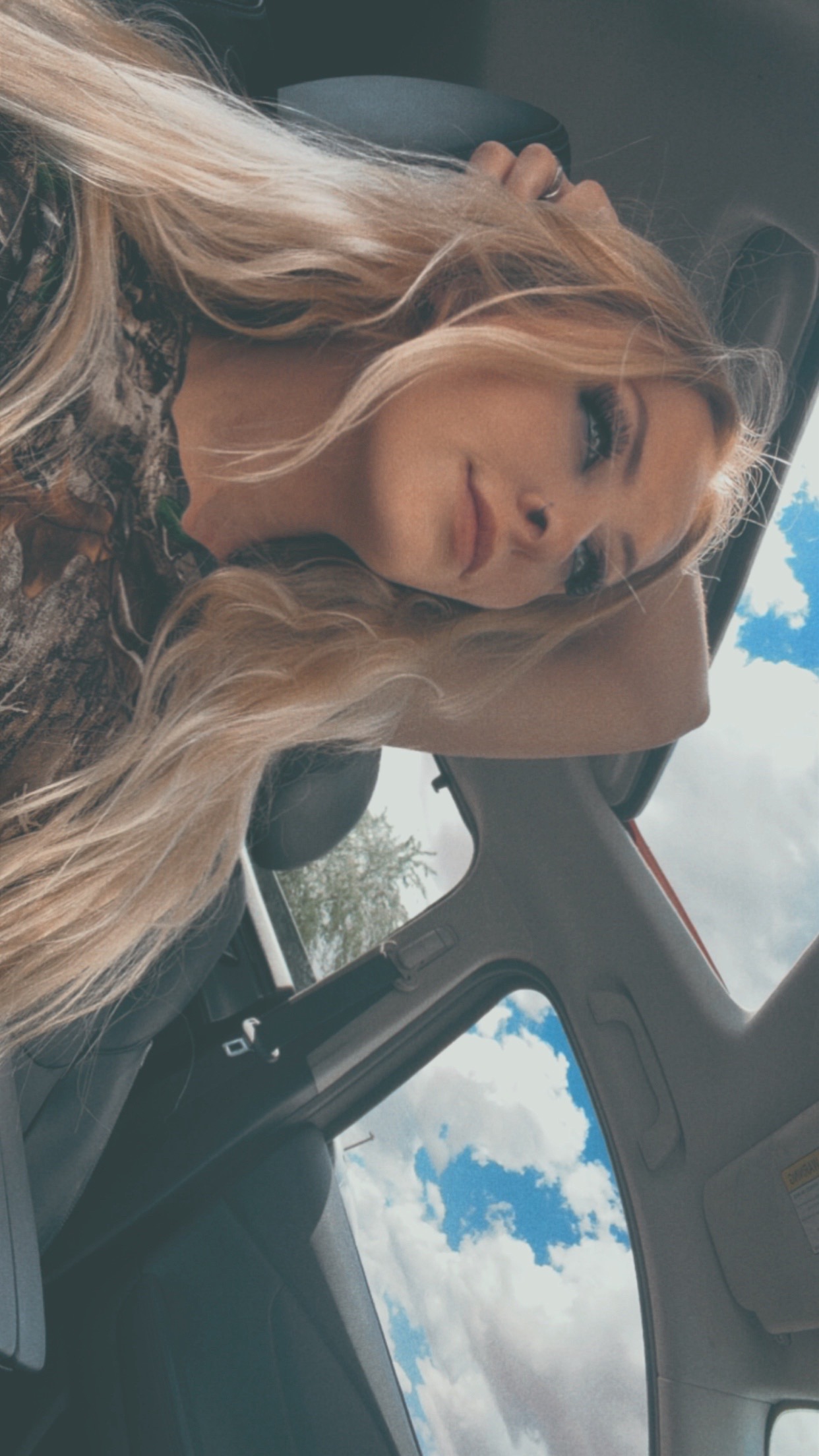 @BlueeEyess420000