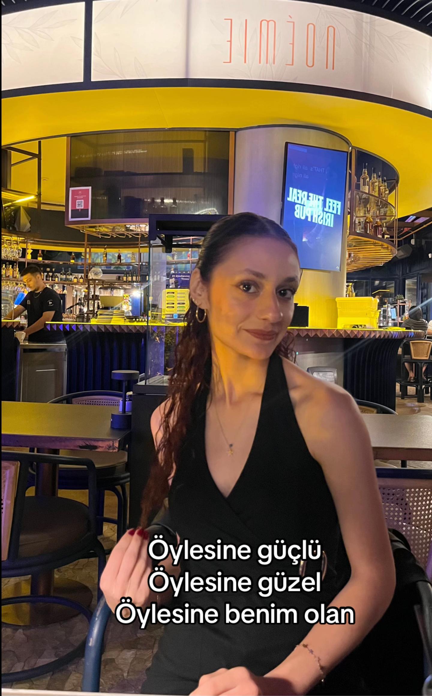 @Cansu