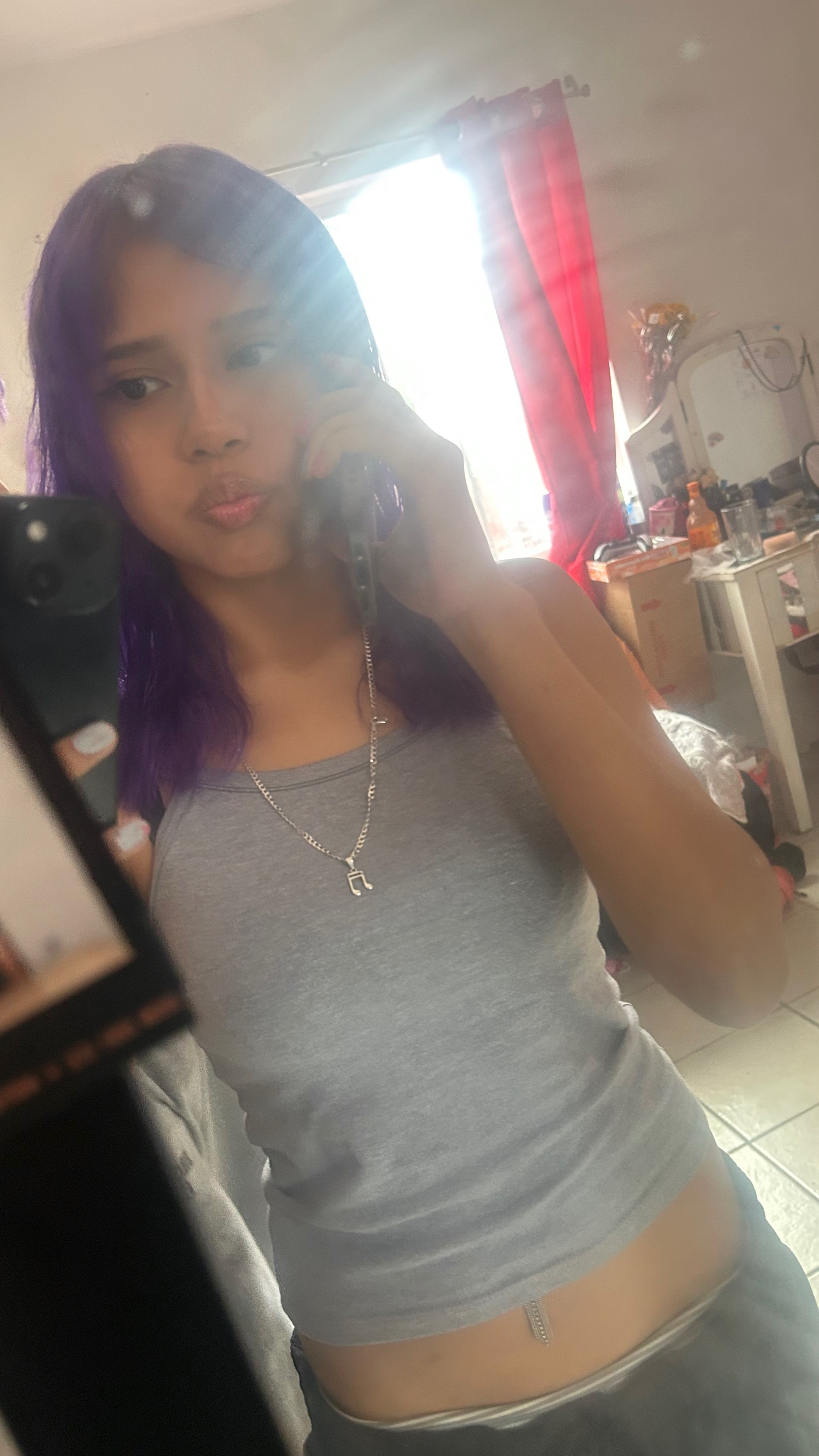 @prettyliesexist