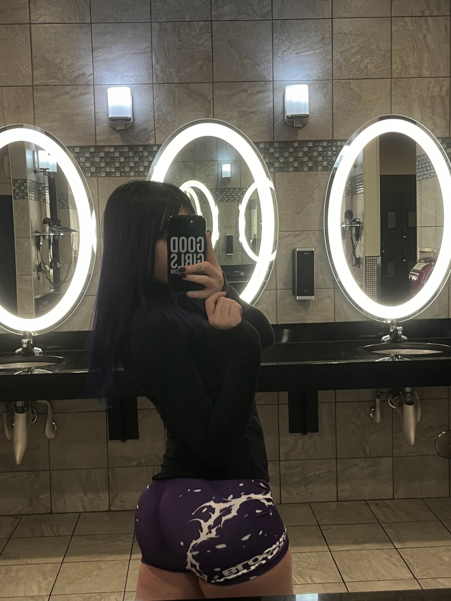 @leahhighwood