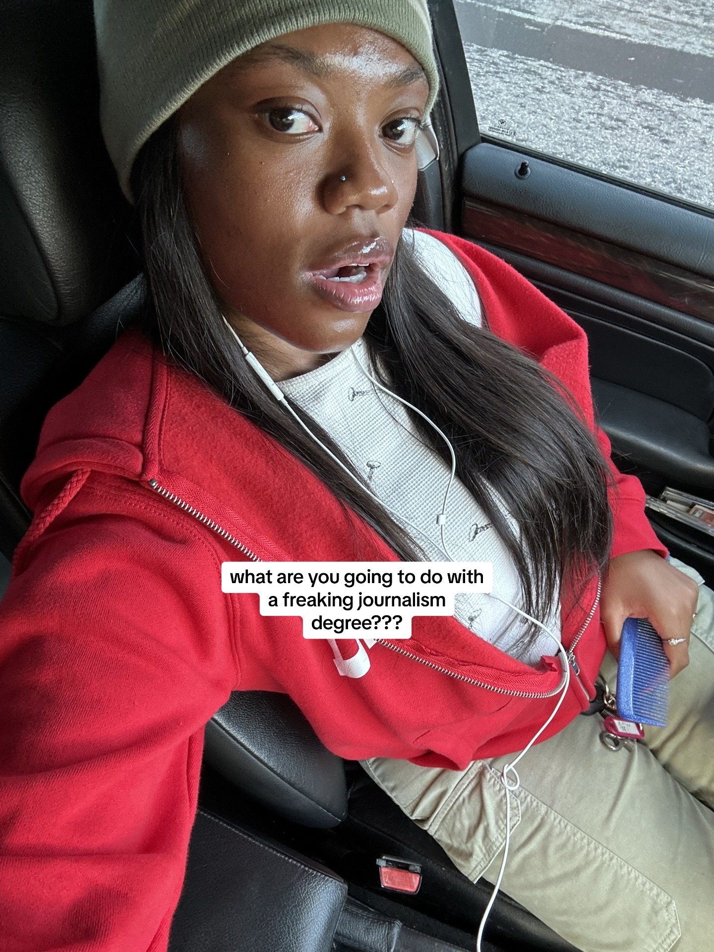 @Nia