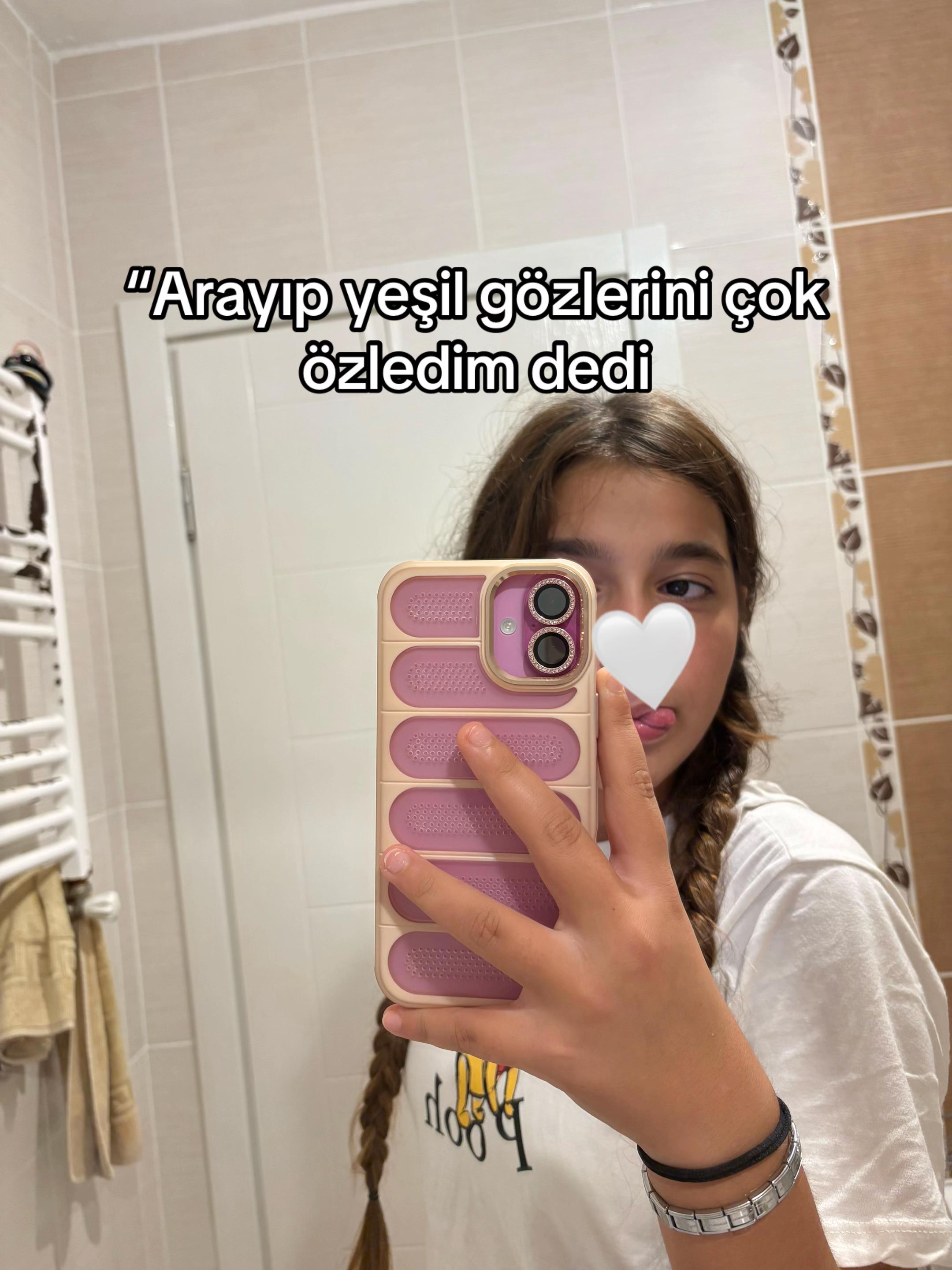 @L.E💙🤍