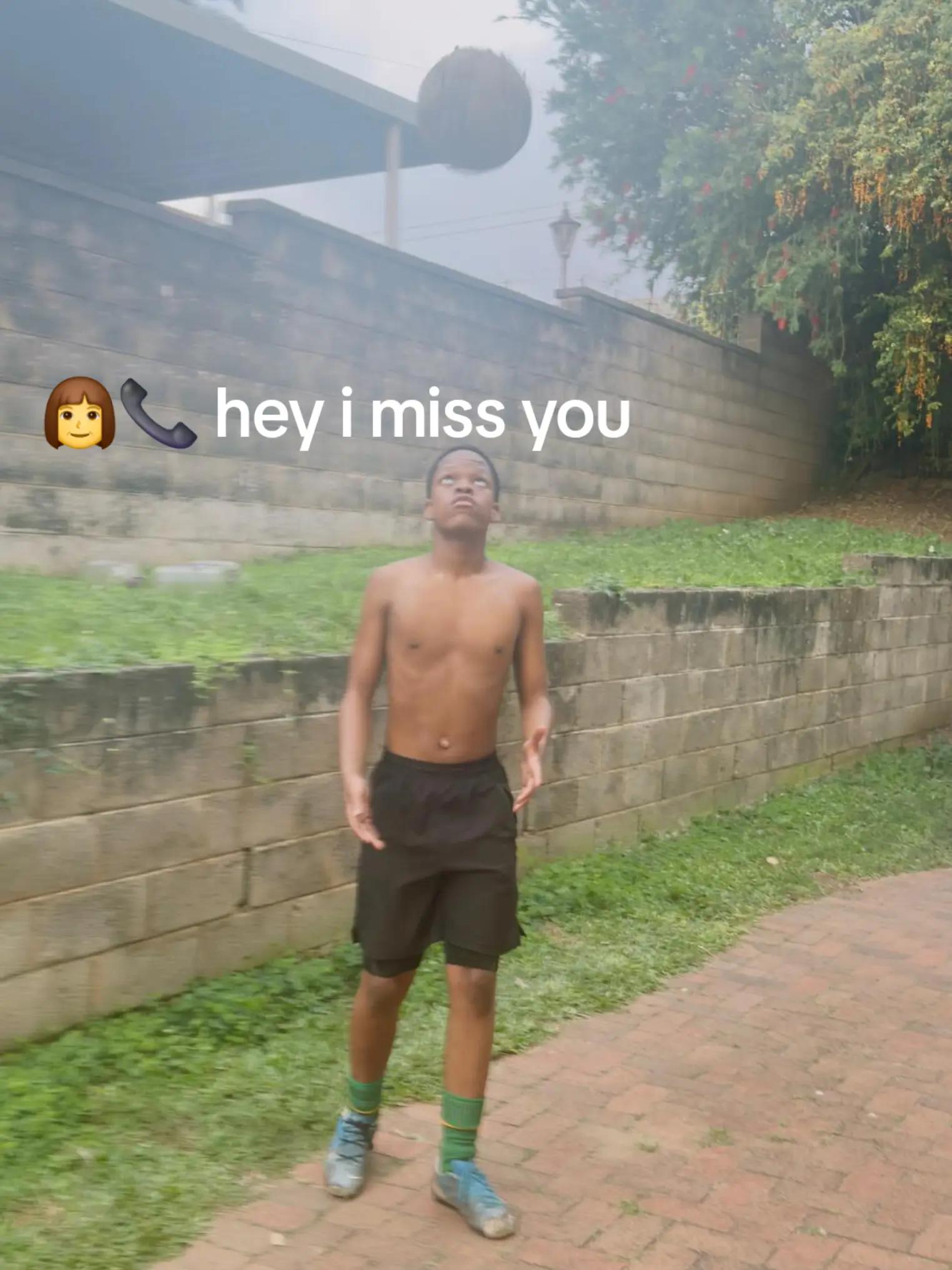 @Ayakhanya._