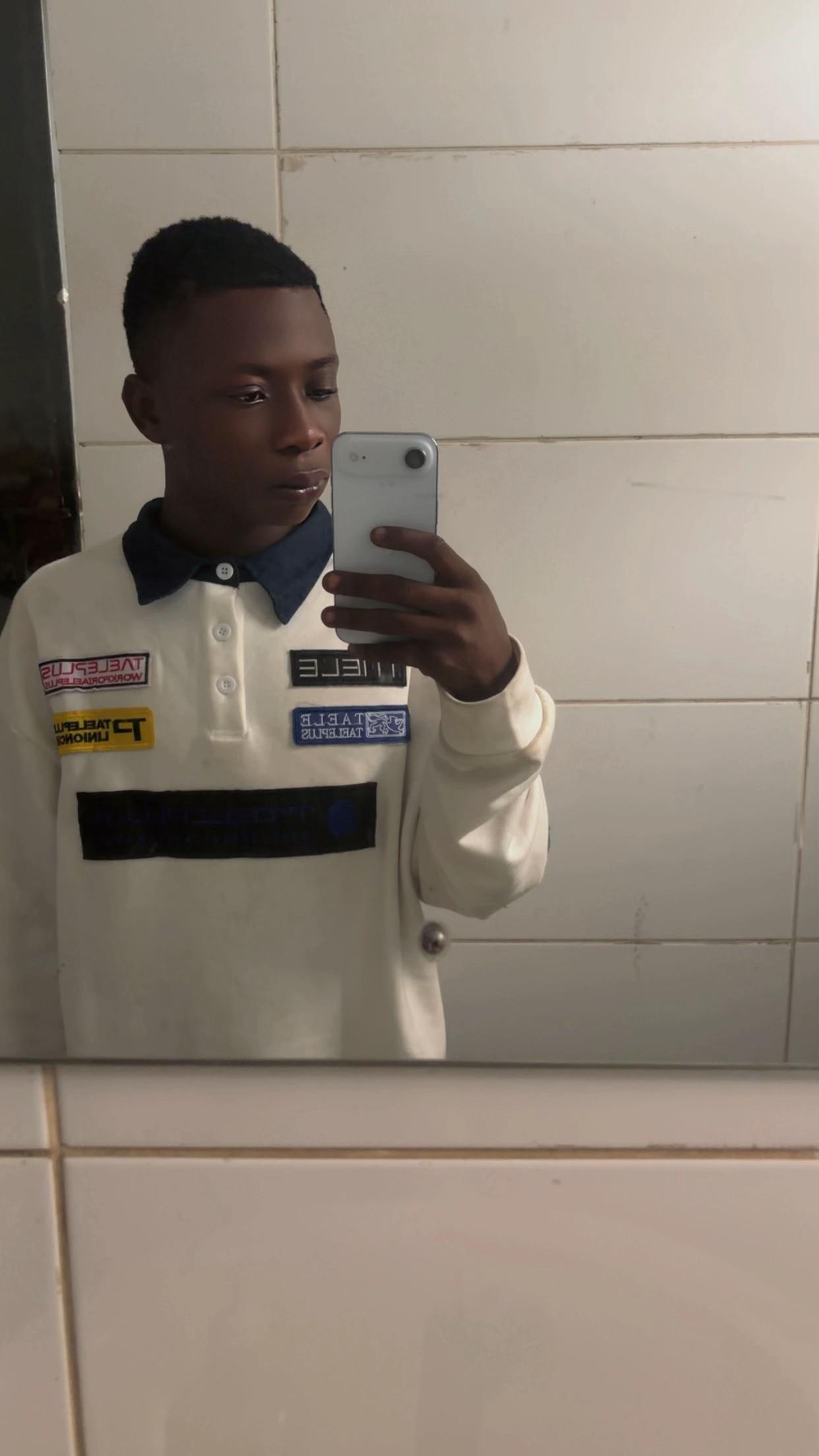 @BÃKKŶ🪖🧃BØŸ