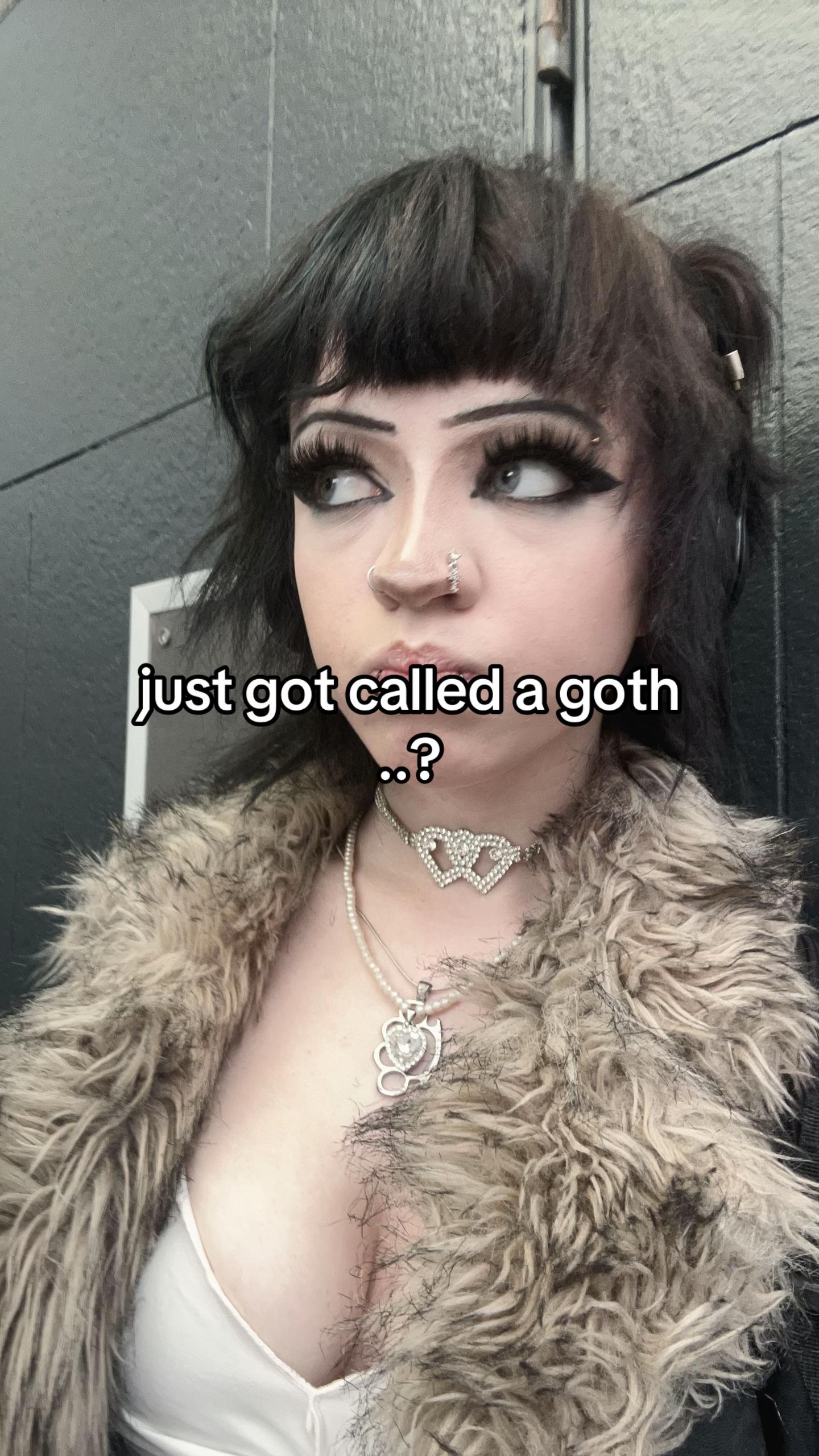 @🪽