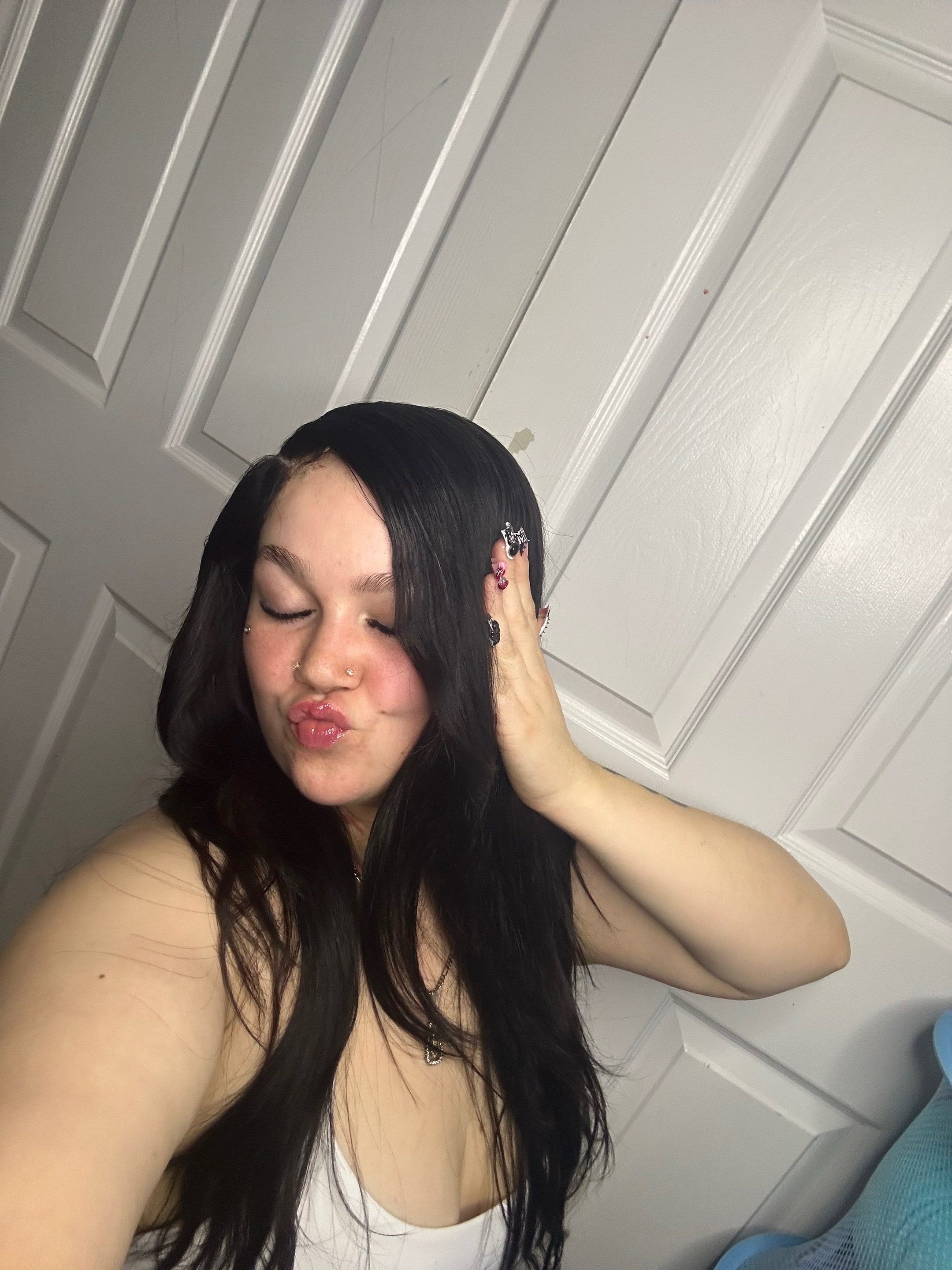 @theyhateliz_
