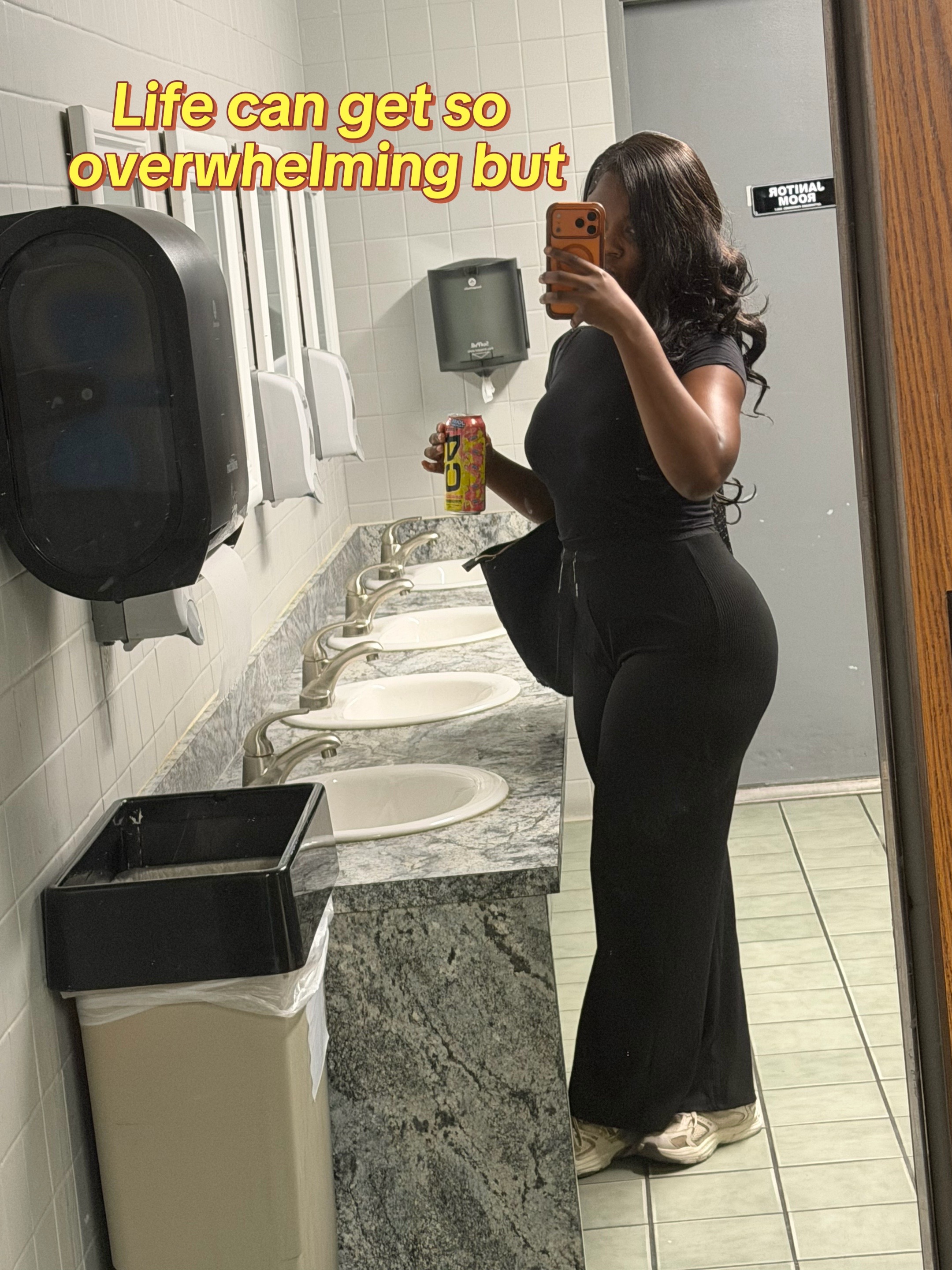 @Itss.moneii