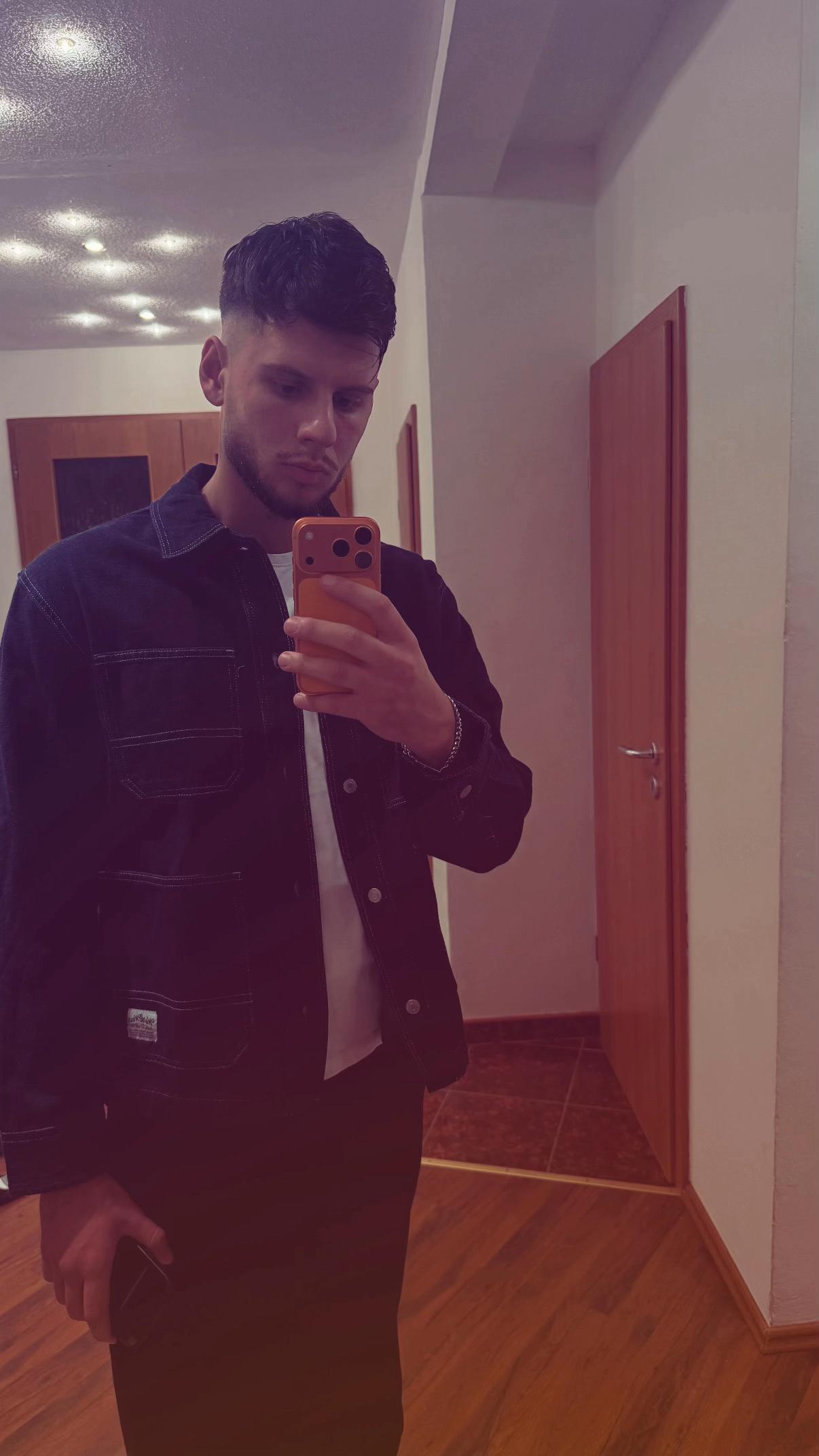 @2