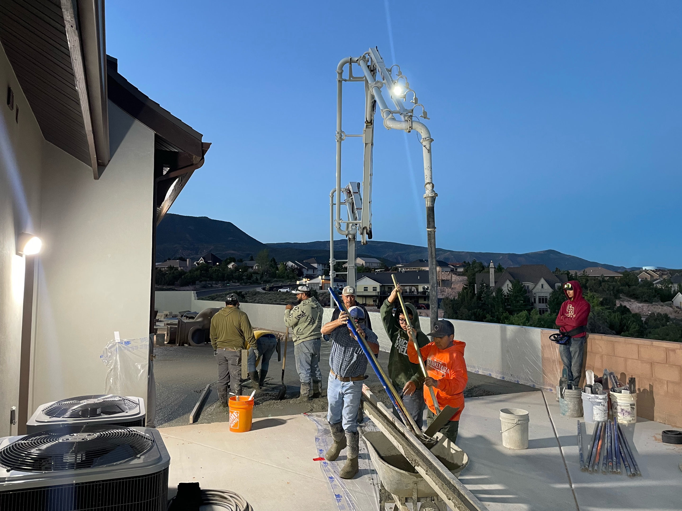 @Steve's Concrete Pumping