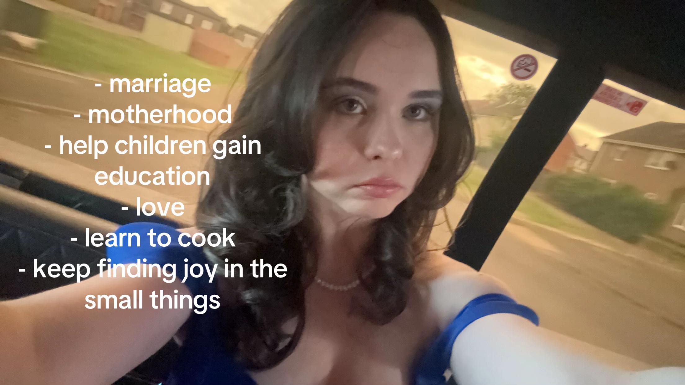 @михайлова