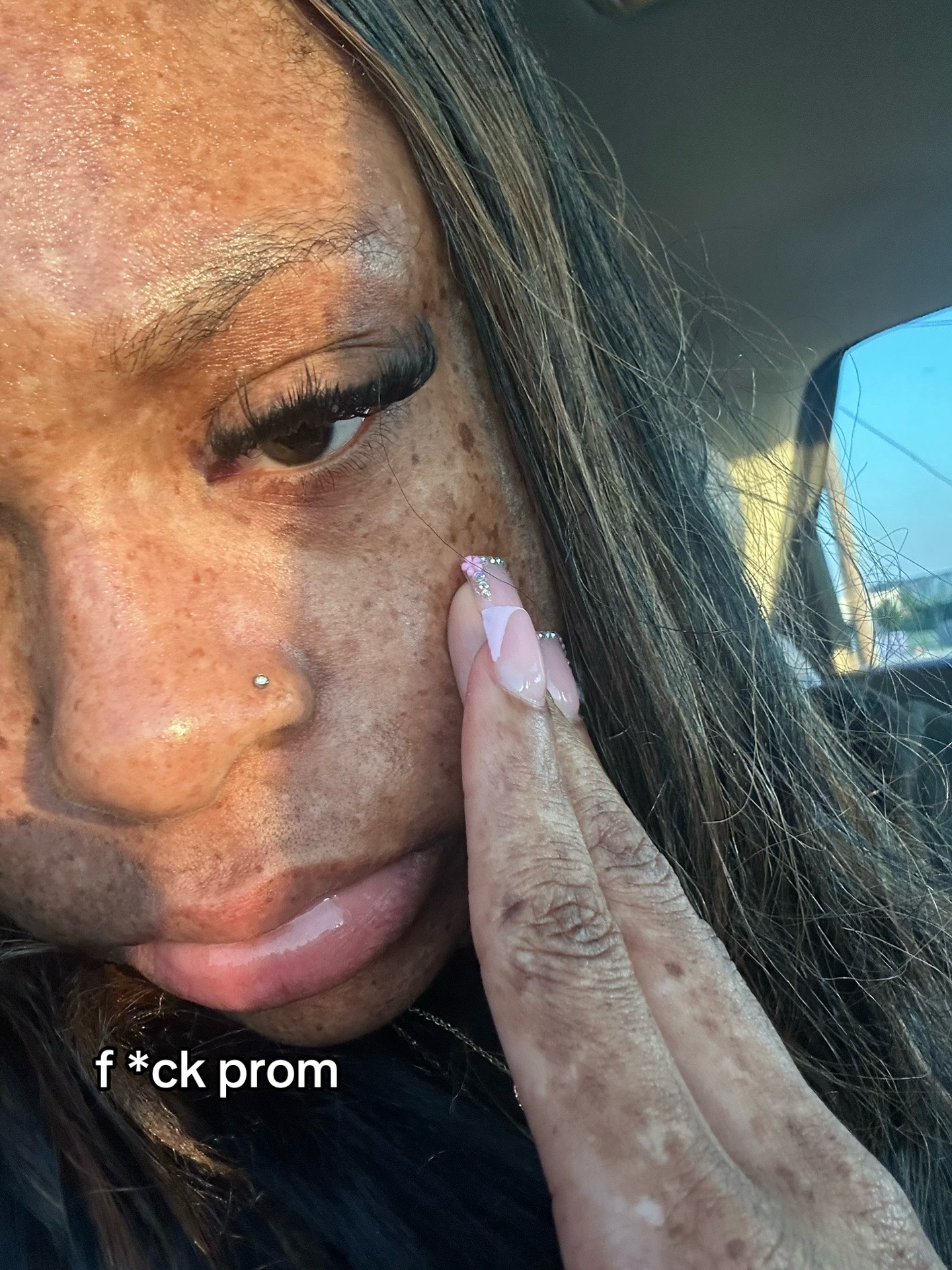 @chloe