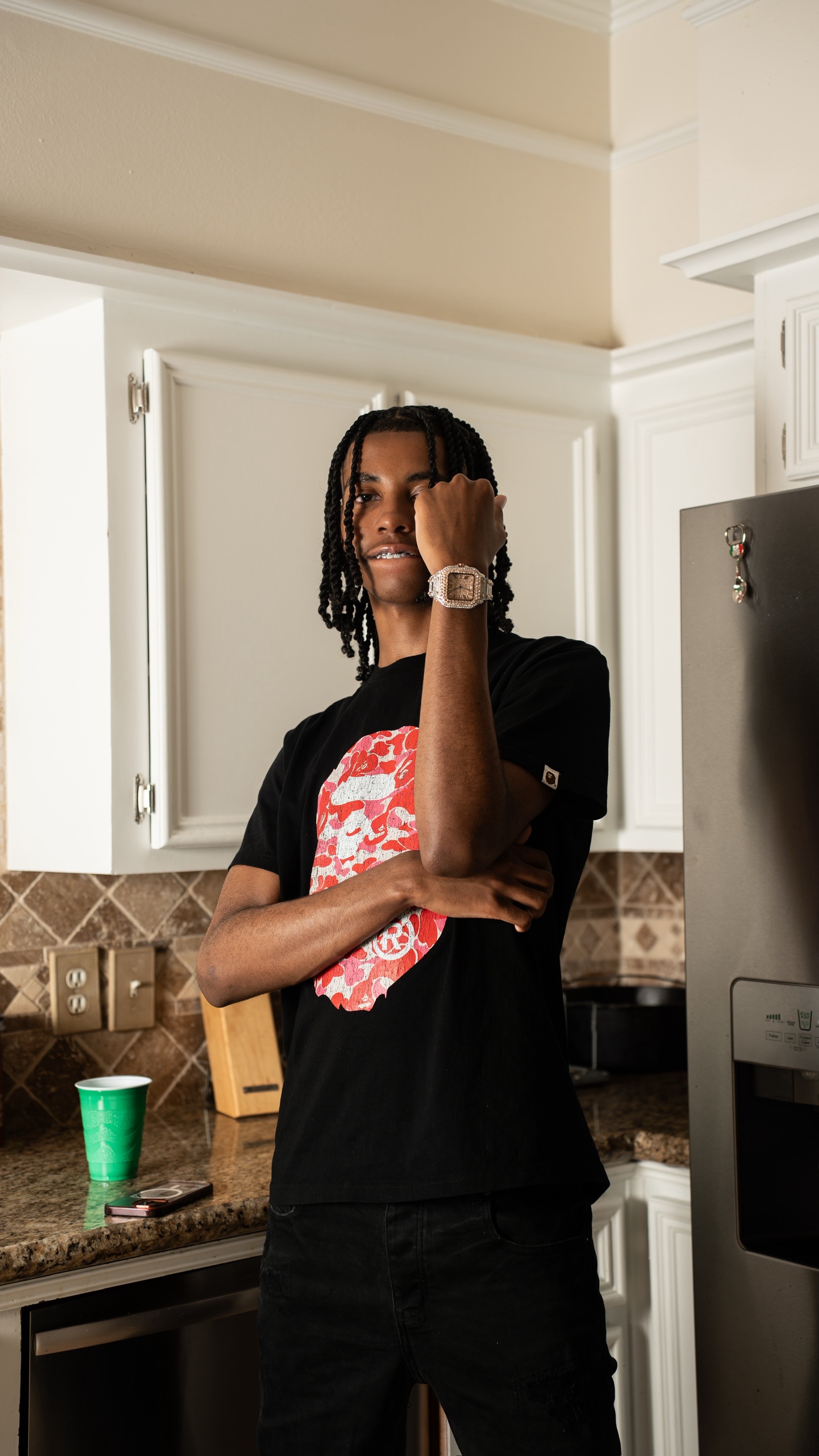 @🖐🏾