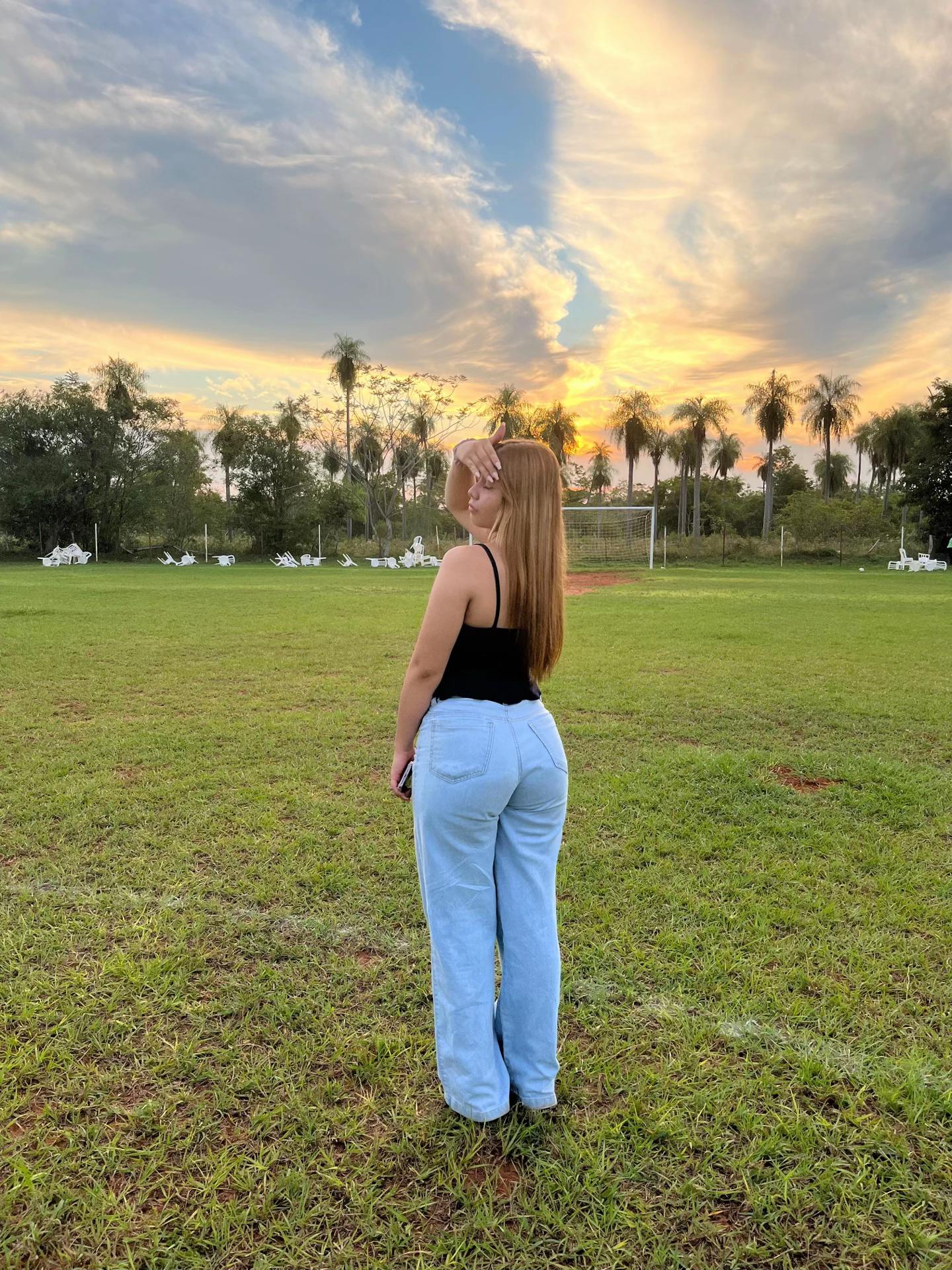 @𝓕𝓲𝓸 𝓡𝓸𝓽𝓮𝓵𝓪