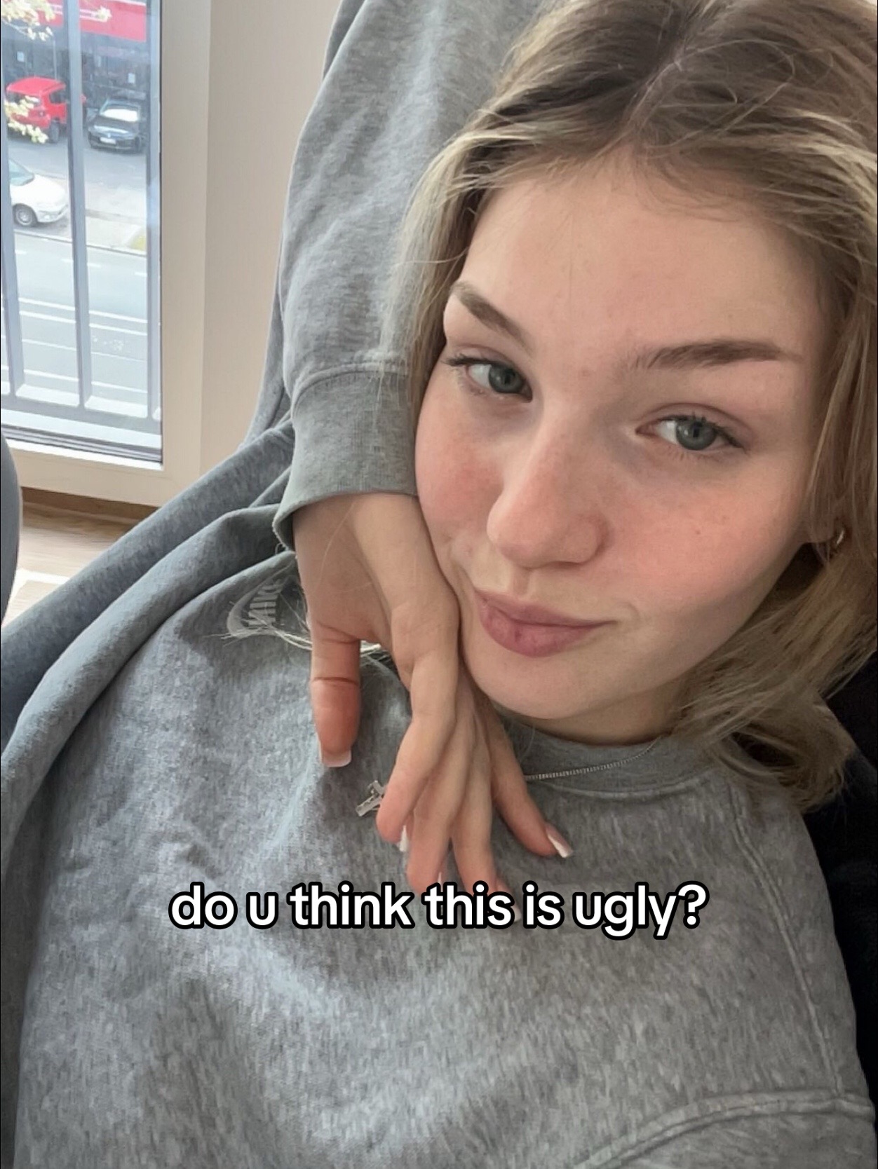 @Kellyyy