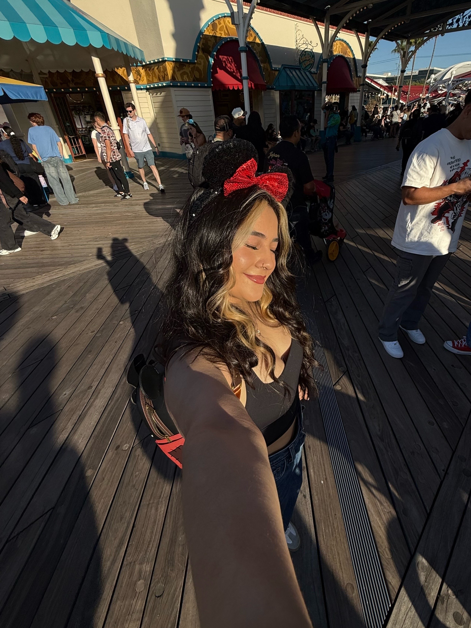 @reinakenia