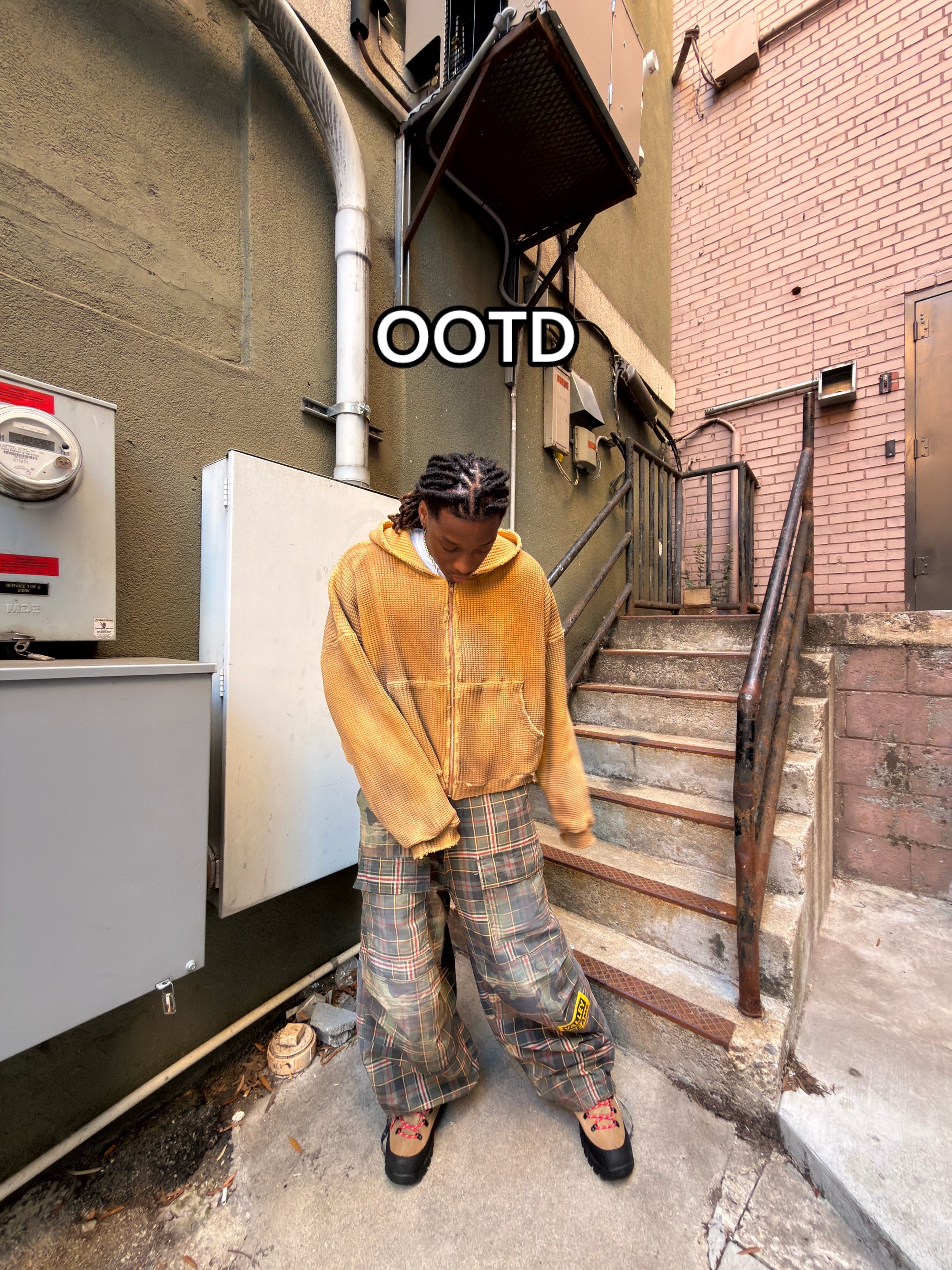 @DEX1OF1