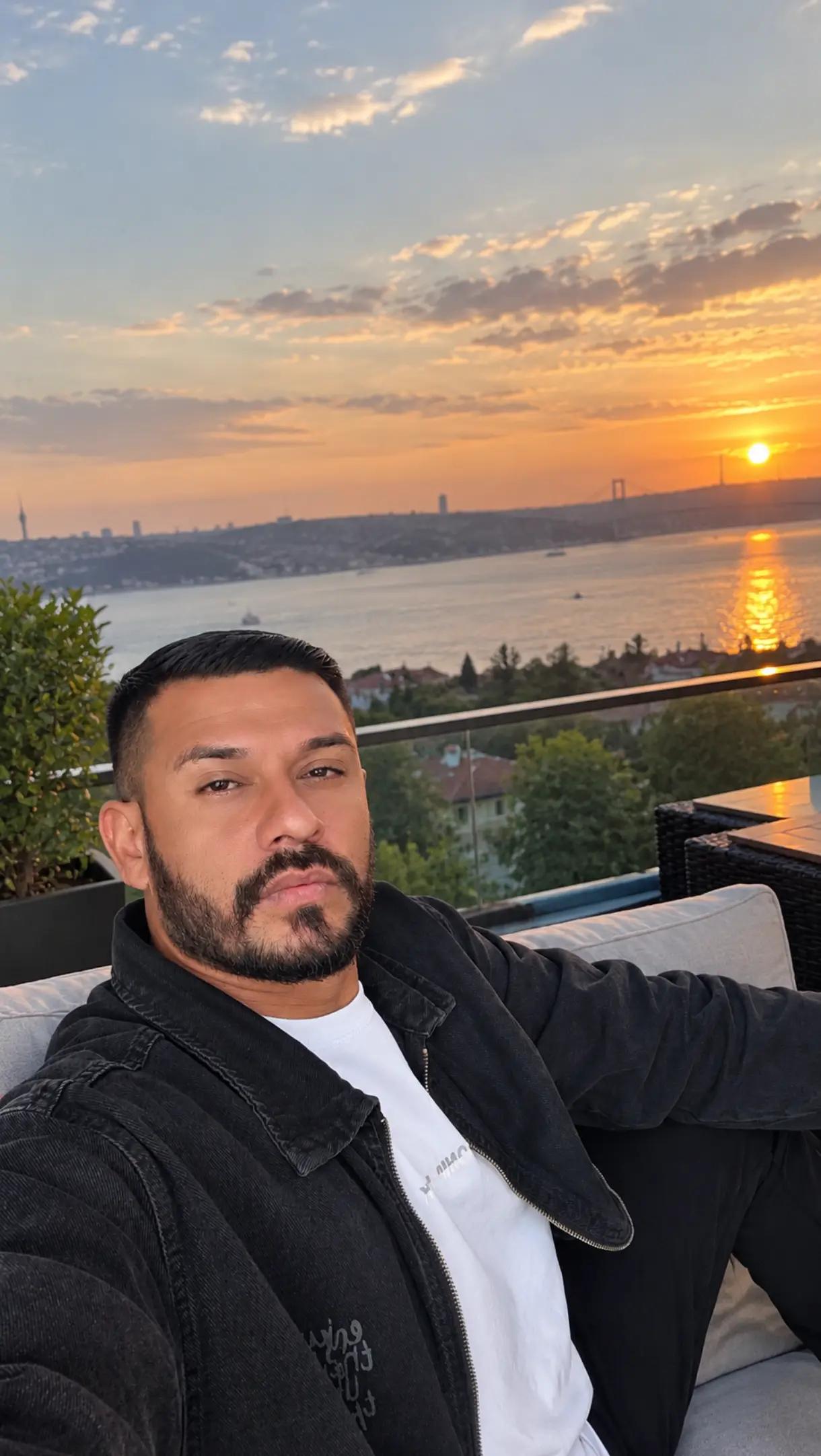 @Ü M İ T U Y S A L