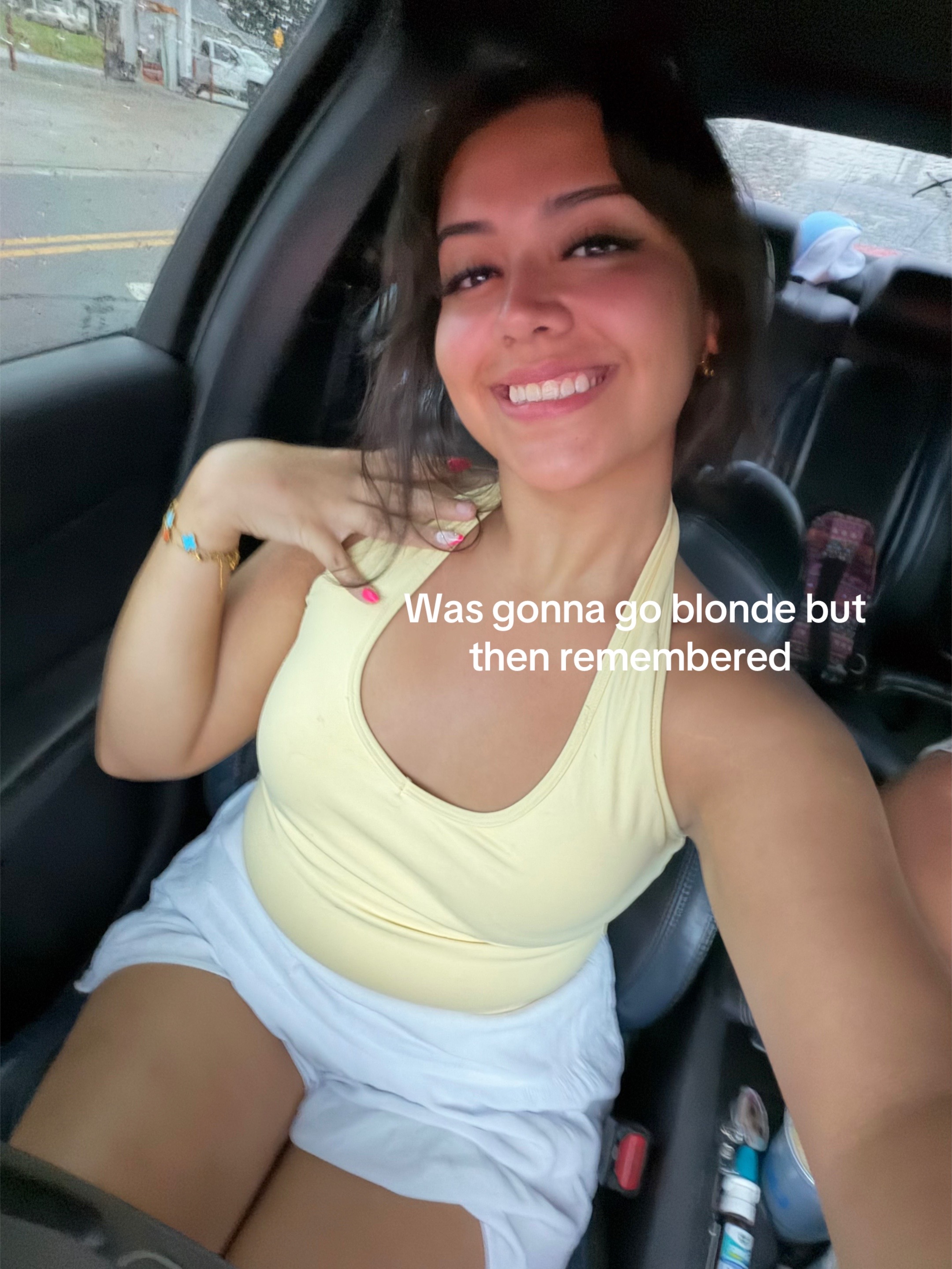 @J.🤍