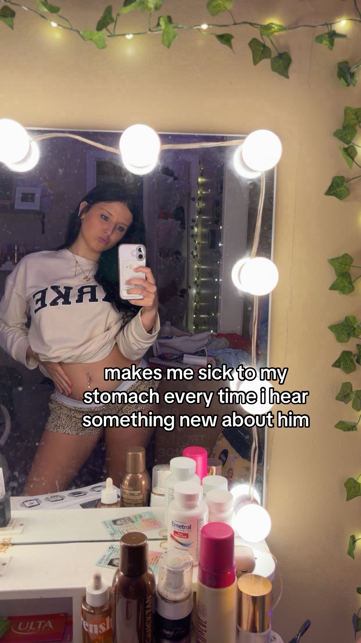 @heyitsmelllll