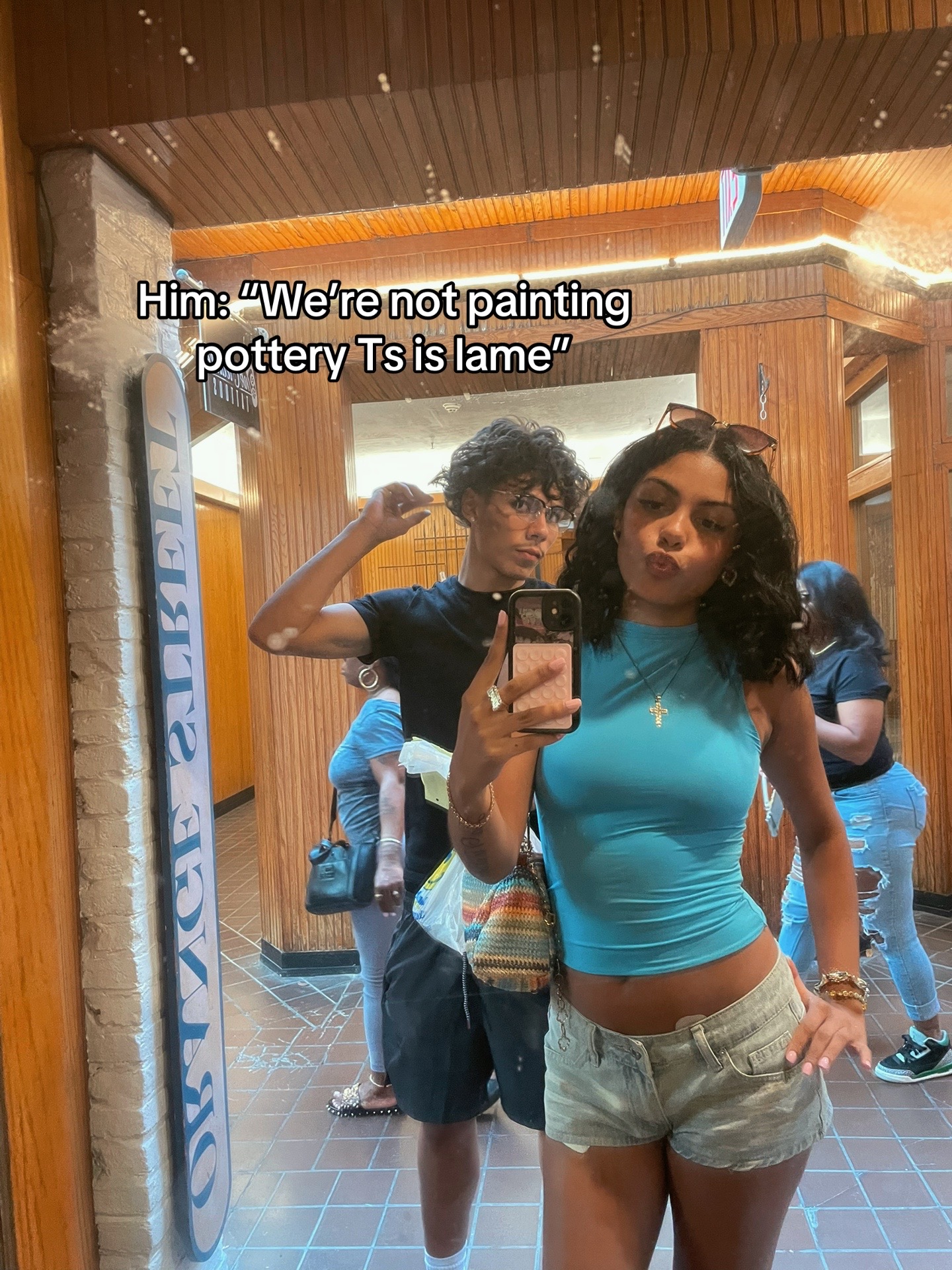 @Vi