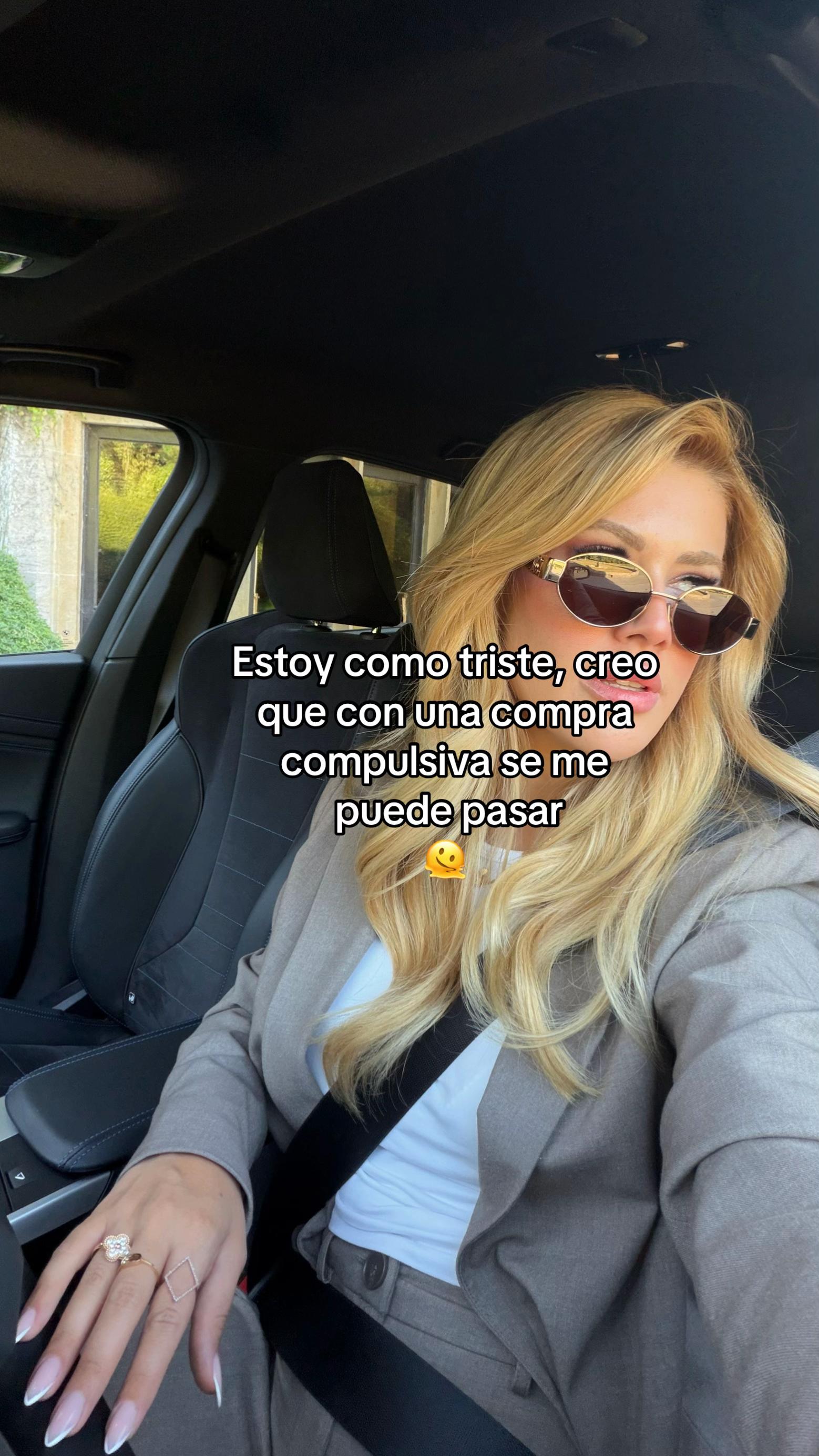 @Sisi🧿