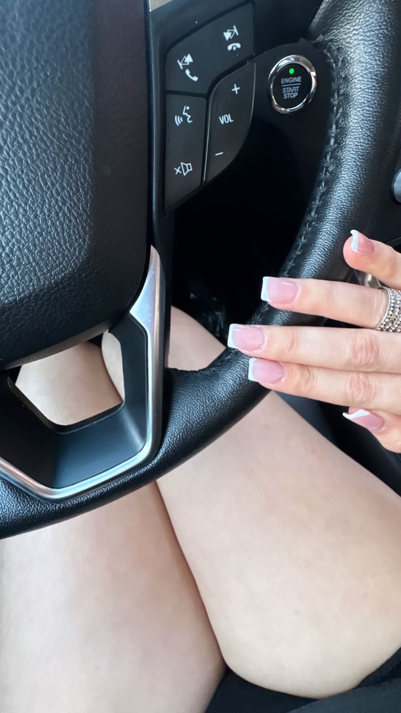 @𝑀𝑒𝓁𝒶𝓃𝒾𝑒