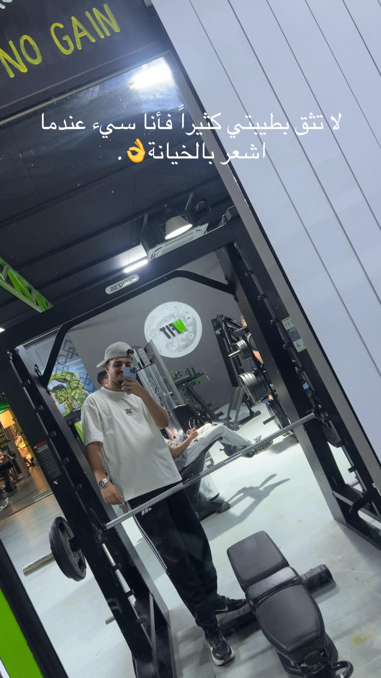 @عبدالمهيمن .
