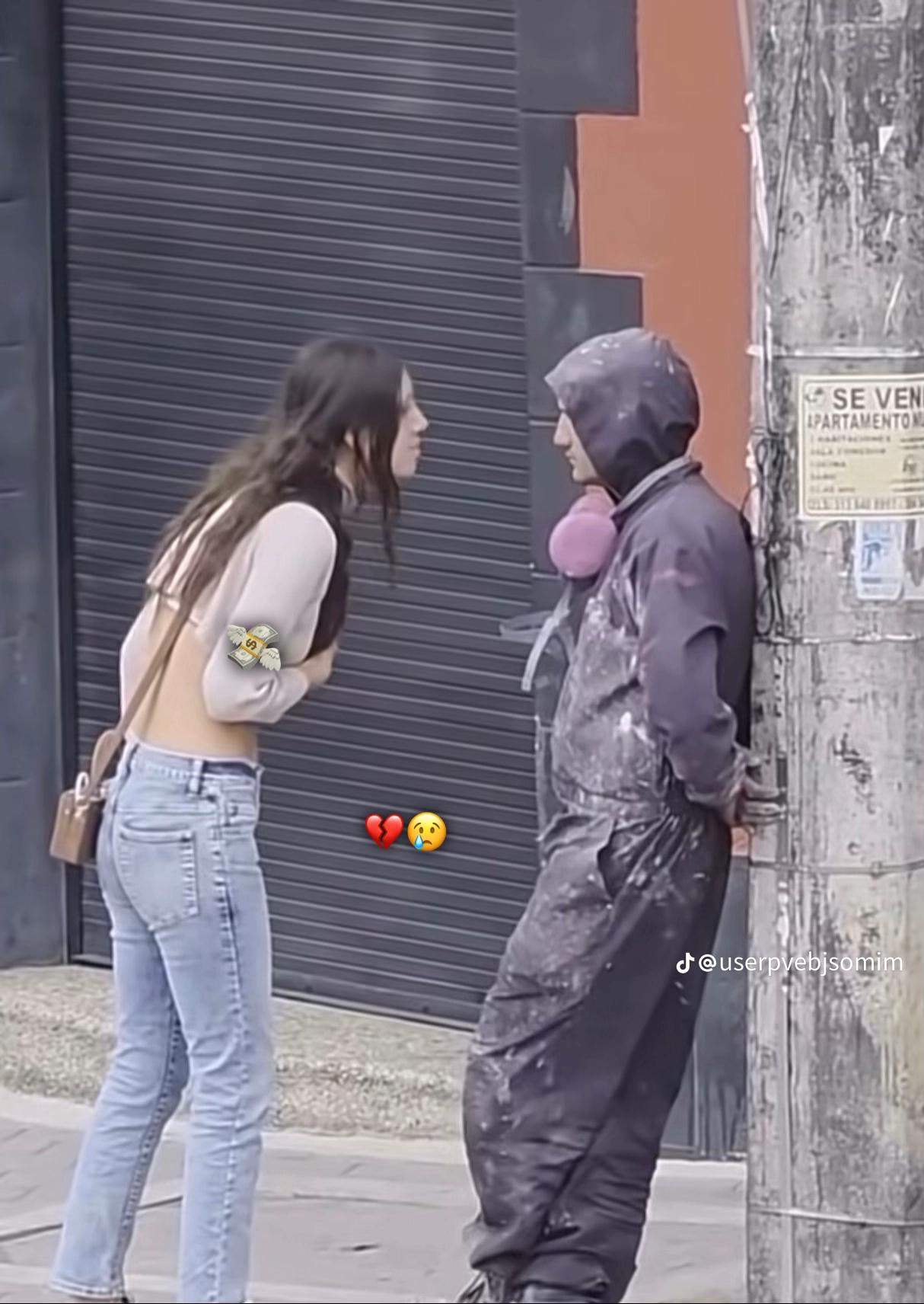 @🚶🅱🅰🅷🆁🅰🅼🚶