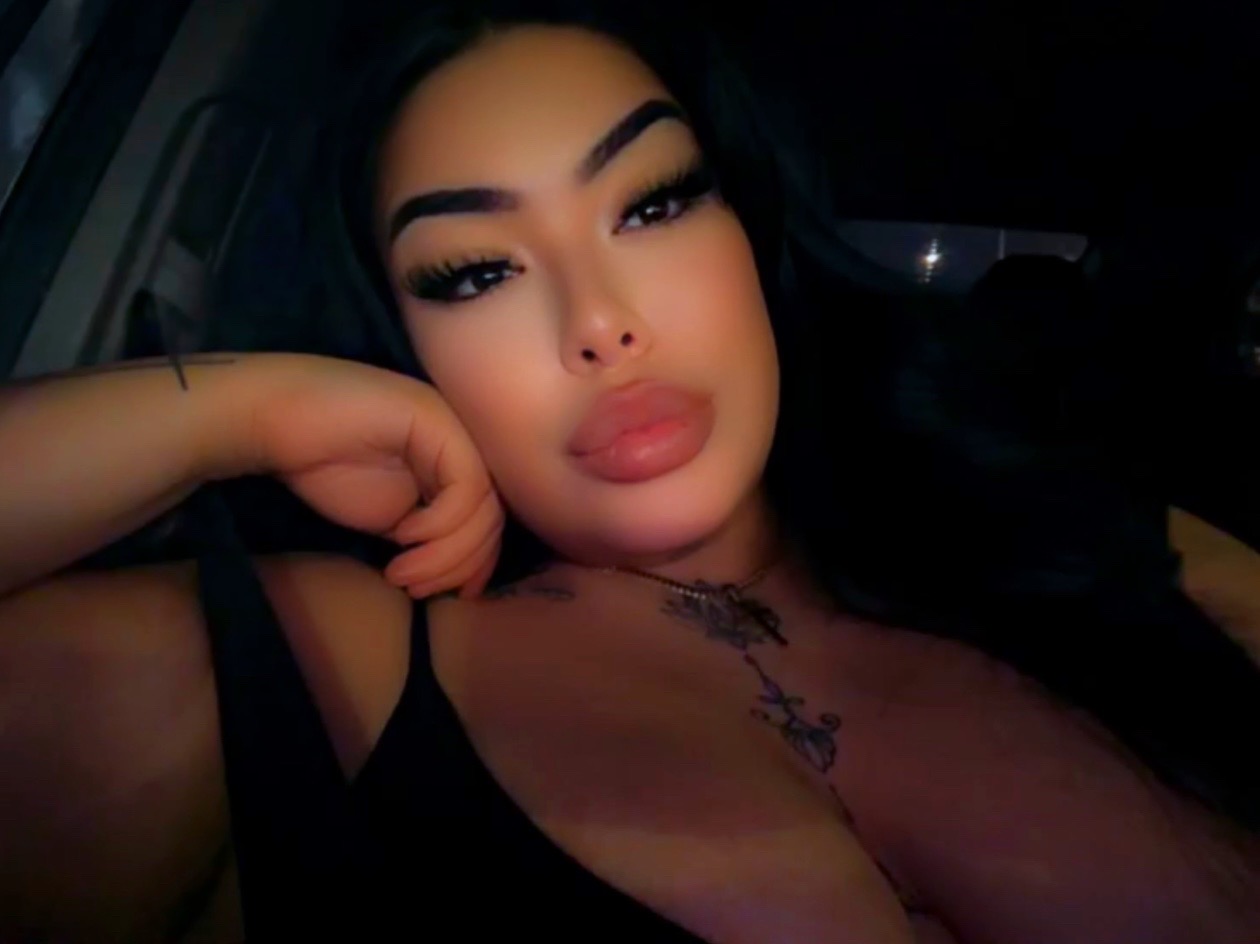 @𝓡𝓸𝓫𝔂𝓷𝓖𝓪𝓫𝓻𝓲𝓮𝓵𝓵𝓪🌸