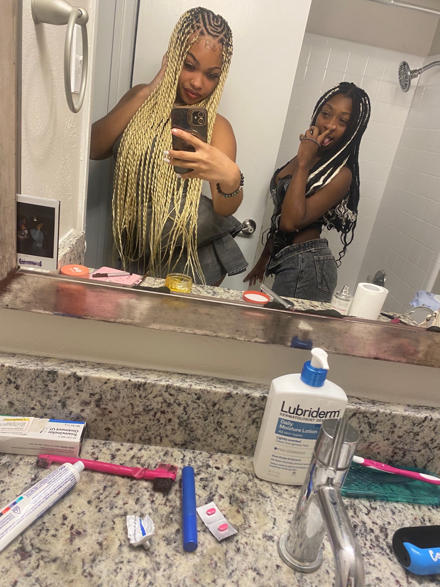 @Thick_redbone