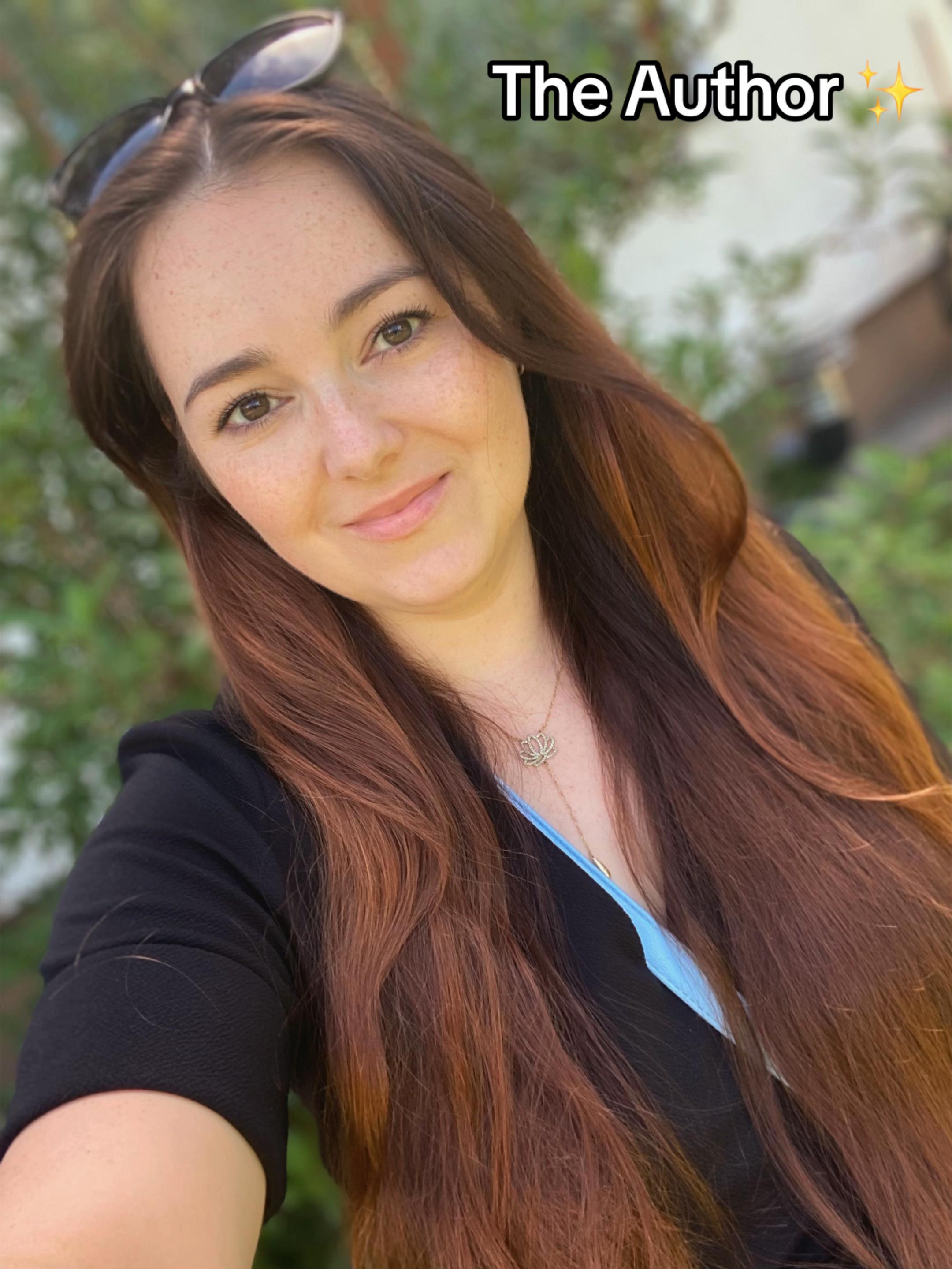 @Nina_Mace_Autorin