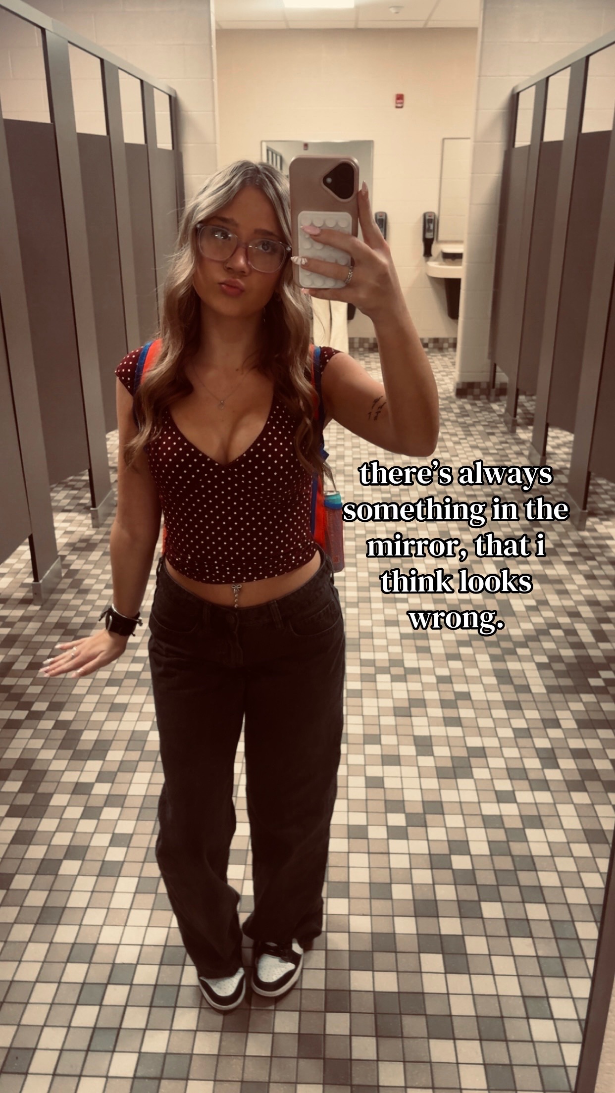 @️