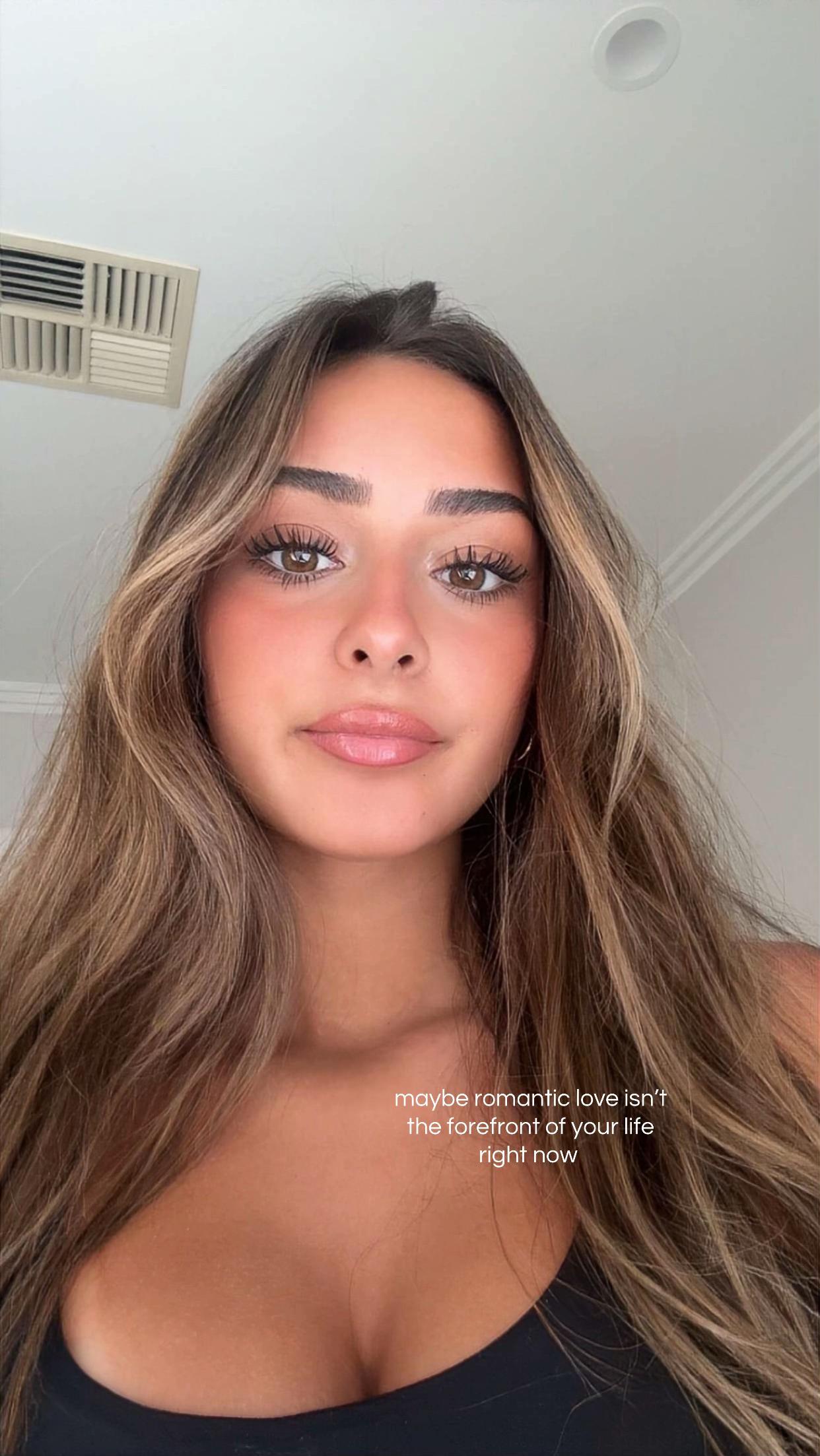 @lara lozanovski